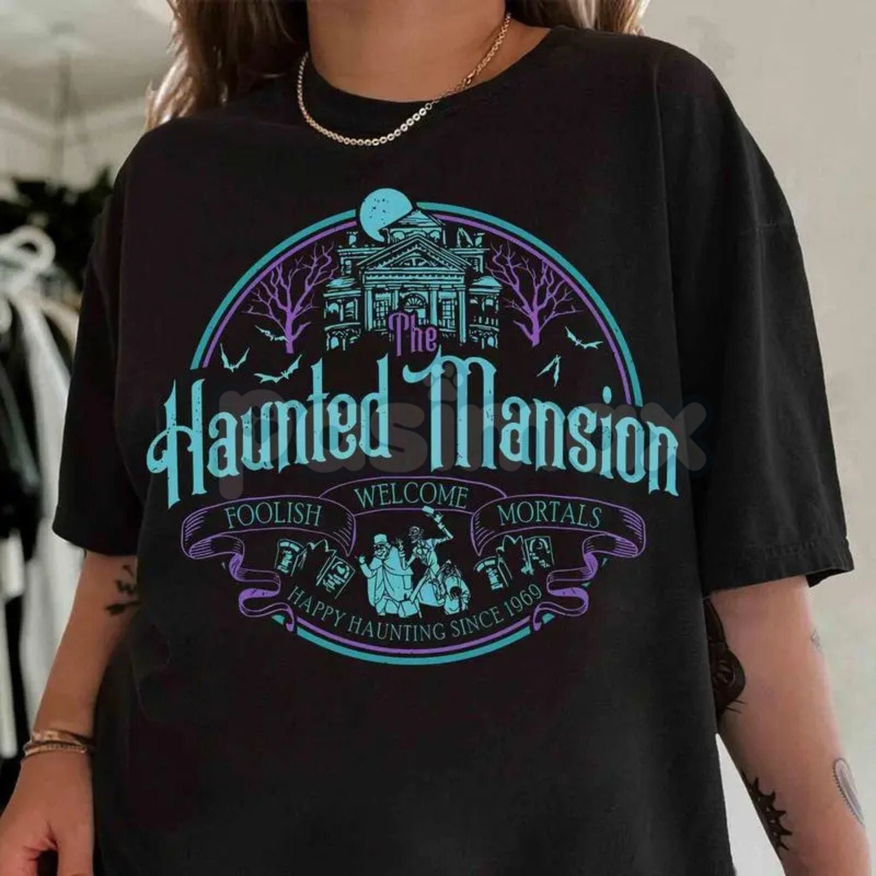 Pasimax Vintage Haunted Mansion Hitchhiking Ghosts T-Shirt - Retro Halloween "Welcome Foolish Mortals" Tee, Premium 100% Cott