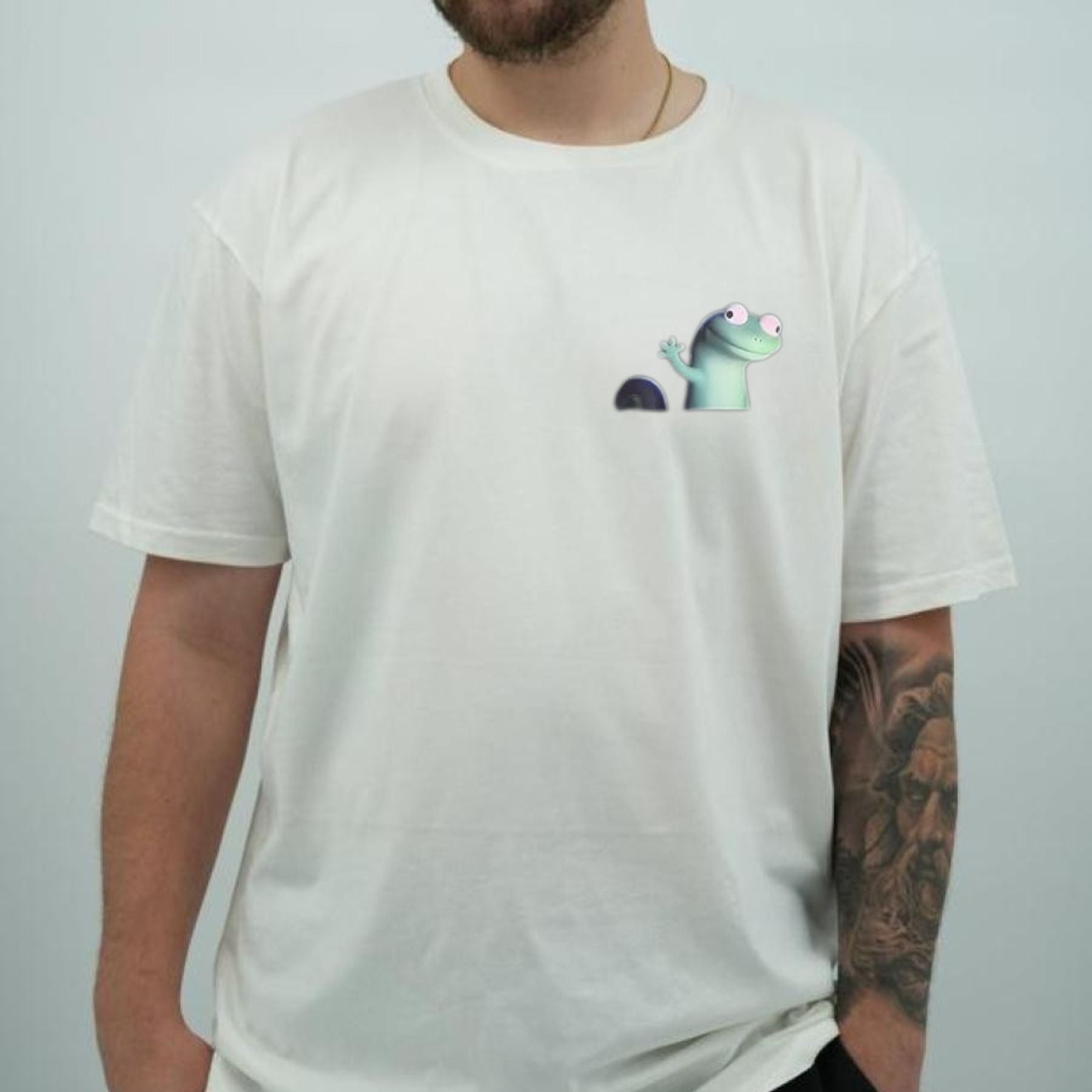 Pasimax Viral Lizard Meme T-Shirt — detail close-up