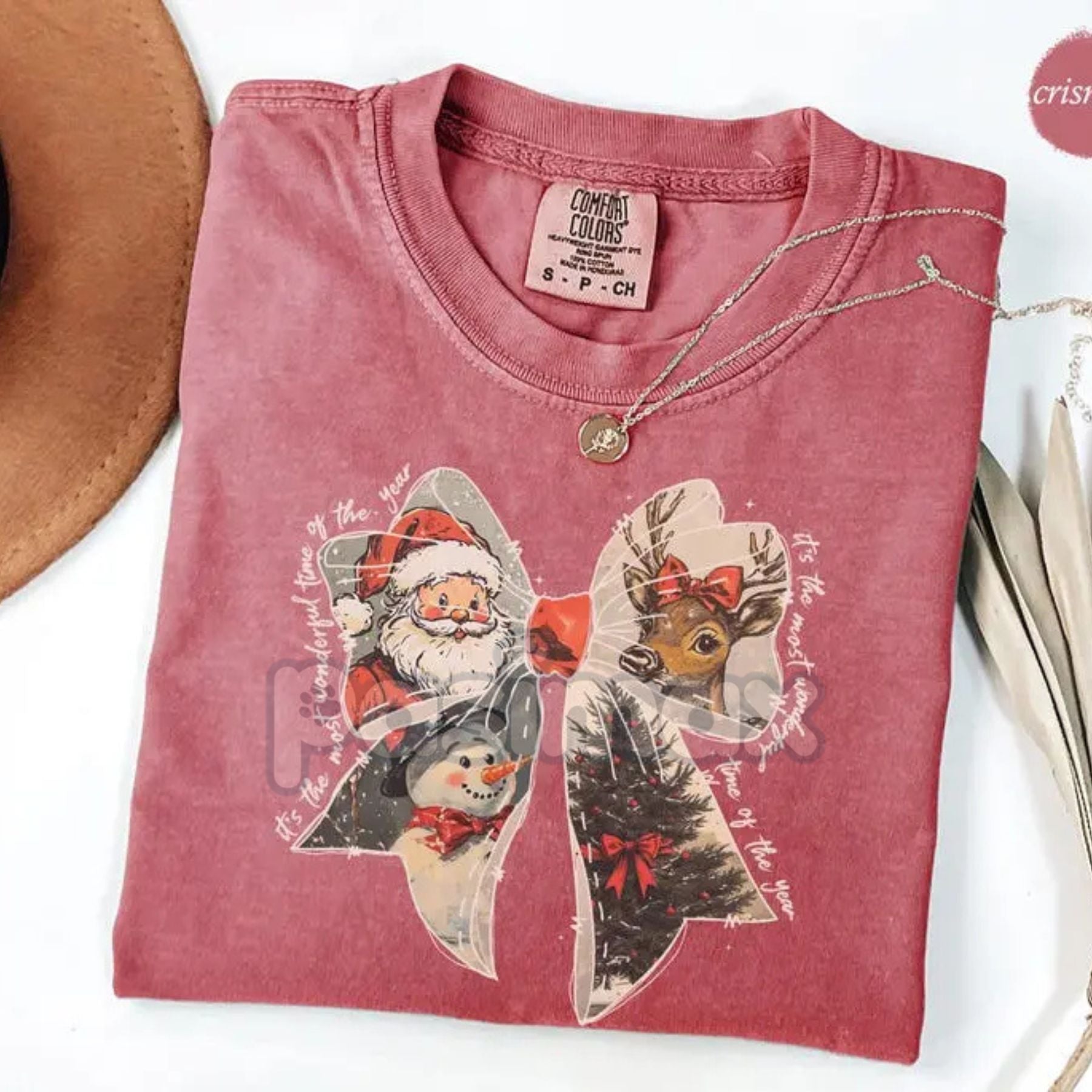 Pasimax Comfort Colors® Cozy Women's Christmas T-Shirt — lifestyle context