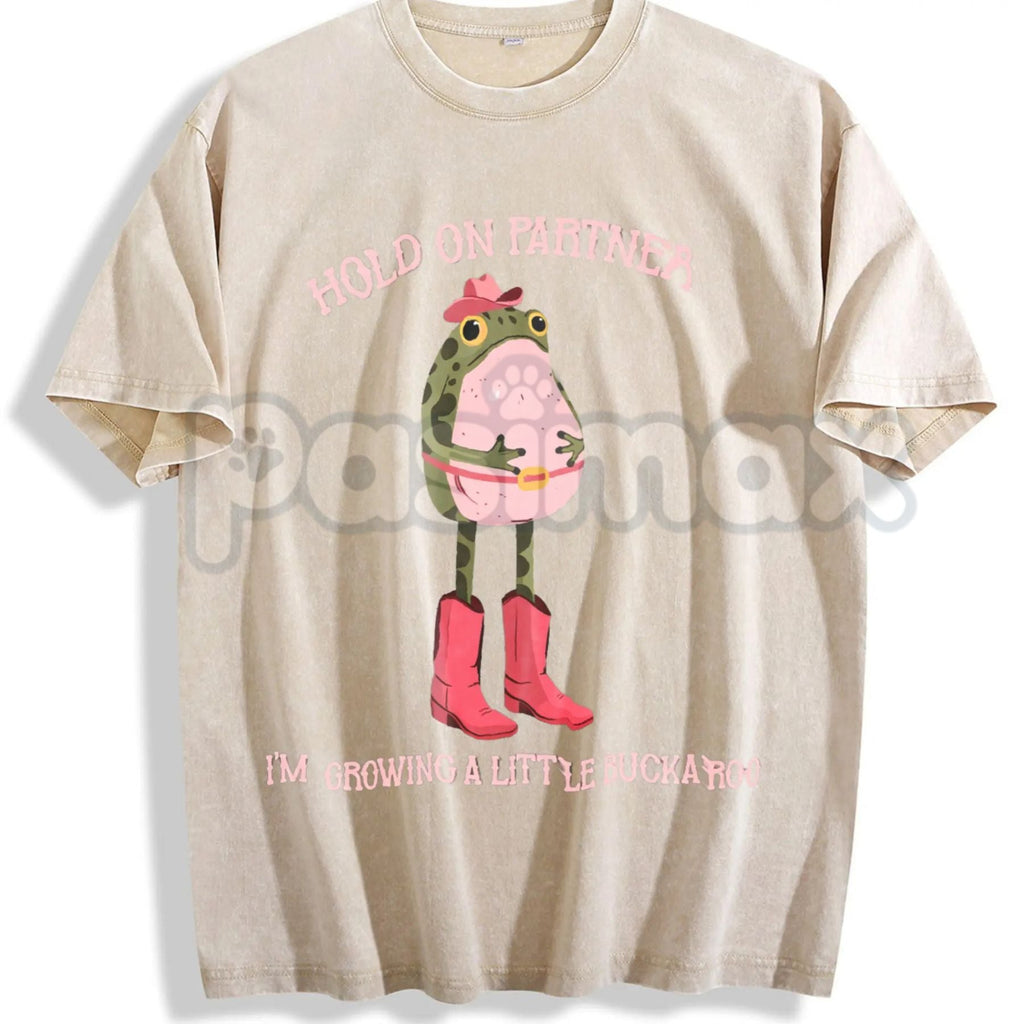 Hold On Partner I'm Growing A Little Buckaroo T-Shirt – Cowboy Baby Western Pregnancy Announcement, Lightweight Retro Cotton Graphic Tee