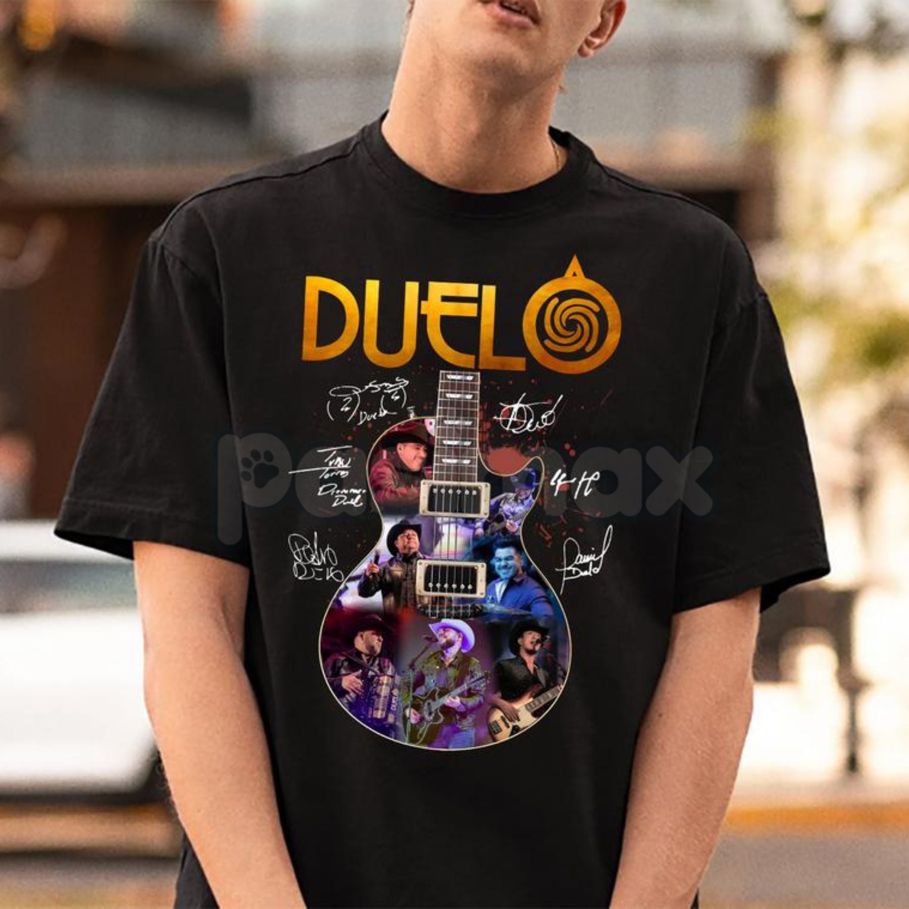 Pasimax Duelo Band Graphic Tee — lifestyle context