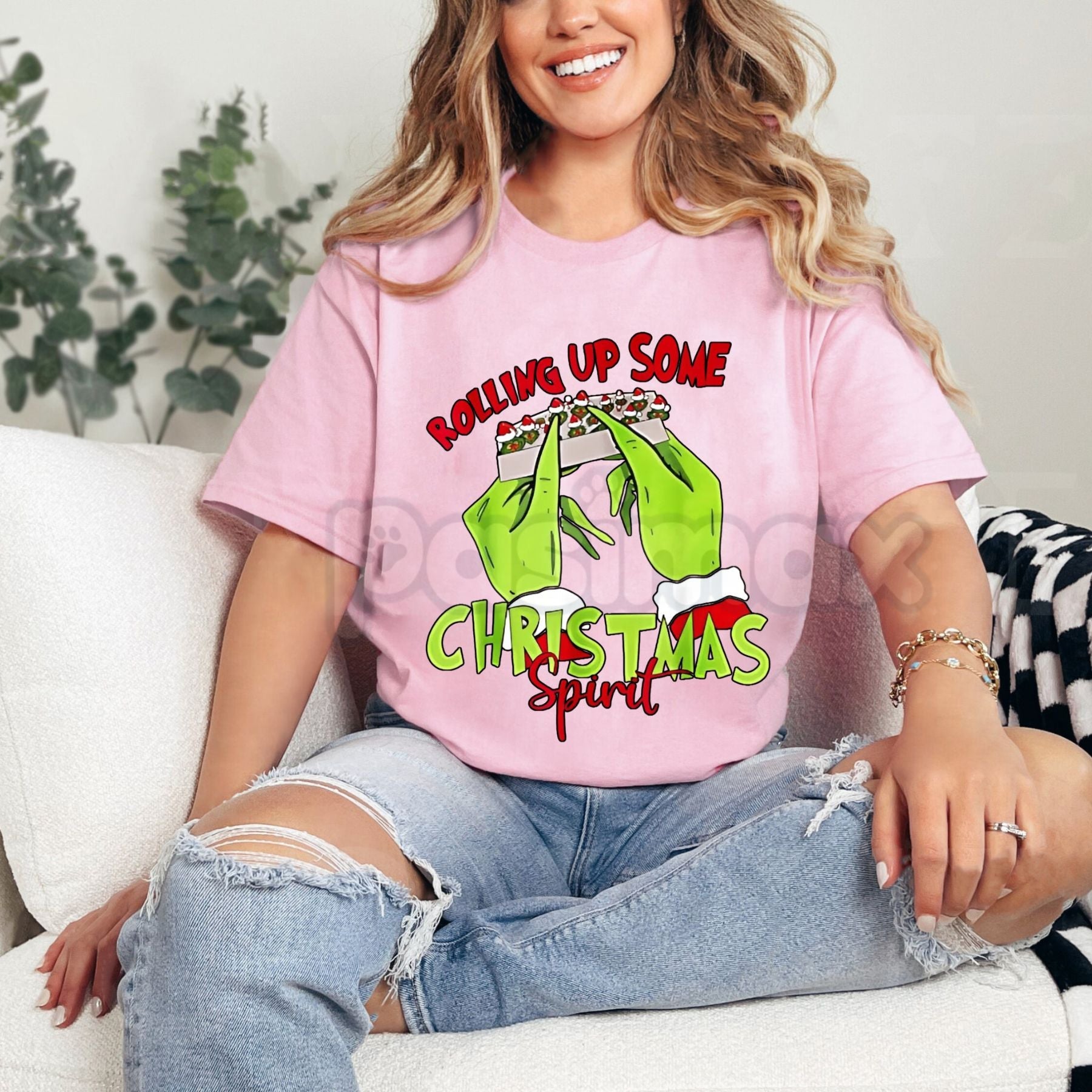 Pasimax Christmas Spirit Grinch Hands Rolling Joint T-Shirt - Funny 420 Holiday Party Wear, Adult Grinch Christmas Gift, Edgy