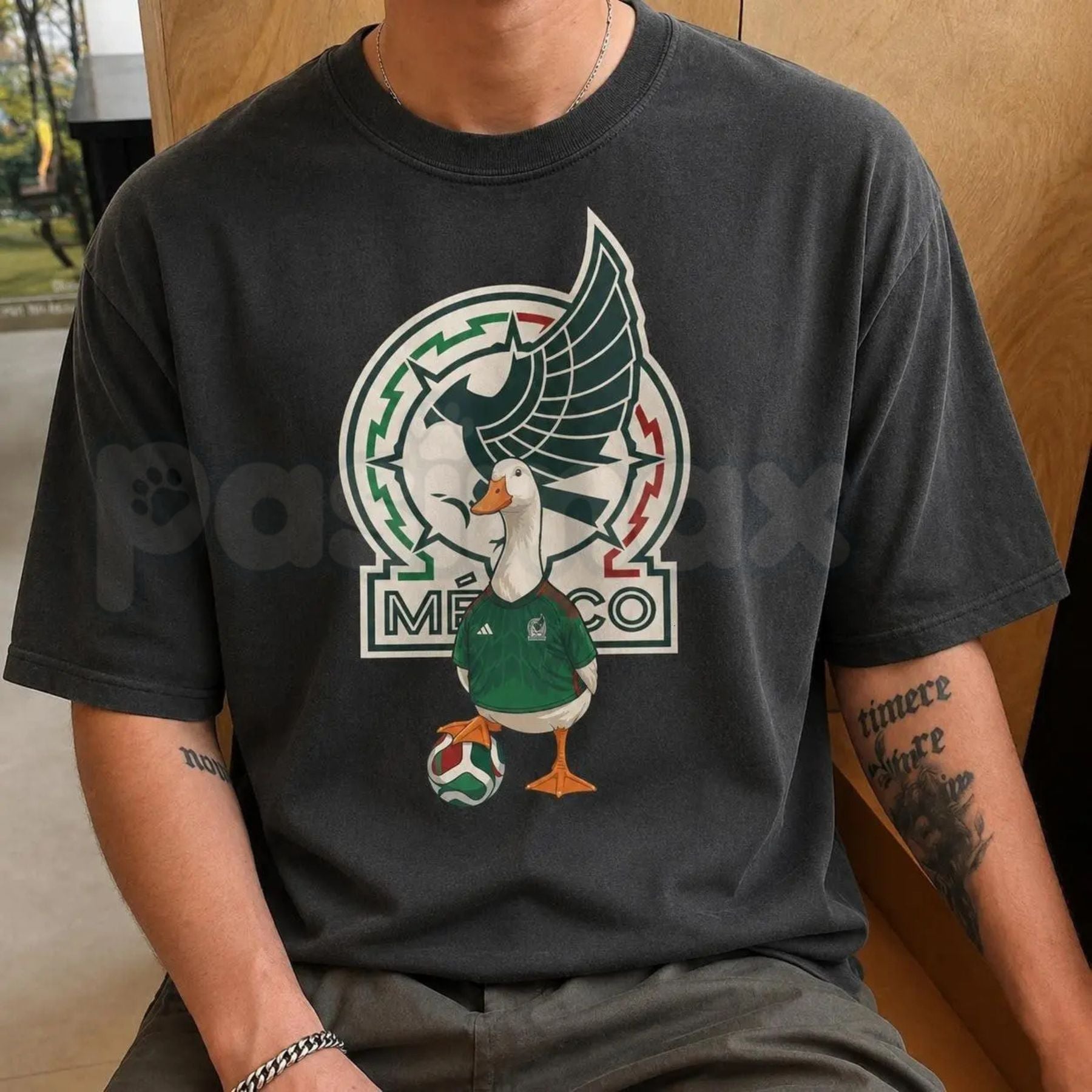 Mexico 26 Funny Goose Cup T-Shirt – Vintage Mexican Duck Flag Soccer Tee, Humorous World Tournament Fan Unisex Shirt