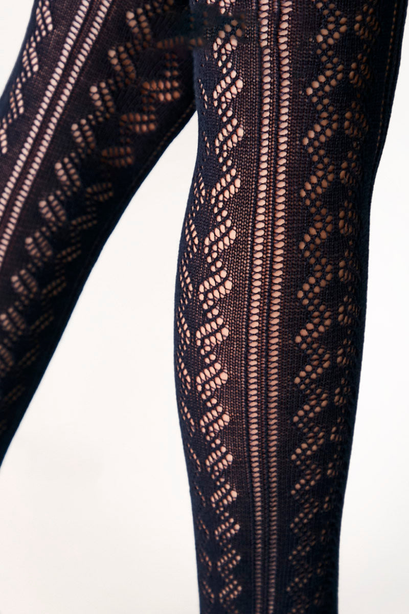 TheRanok.com Conte-Kids Cotton Tights Miss 617 - Lace Pattern — lifestyle context