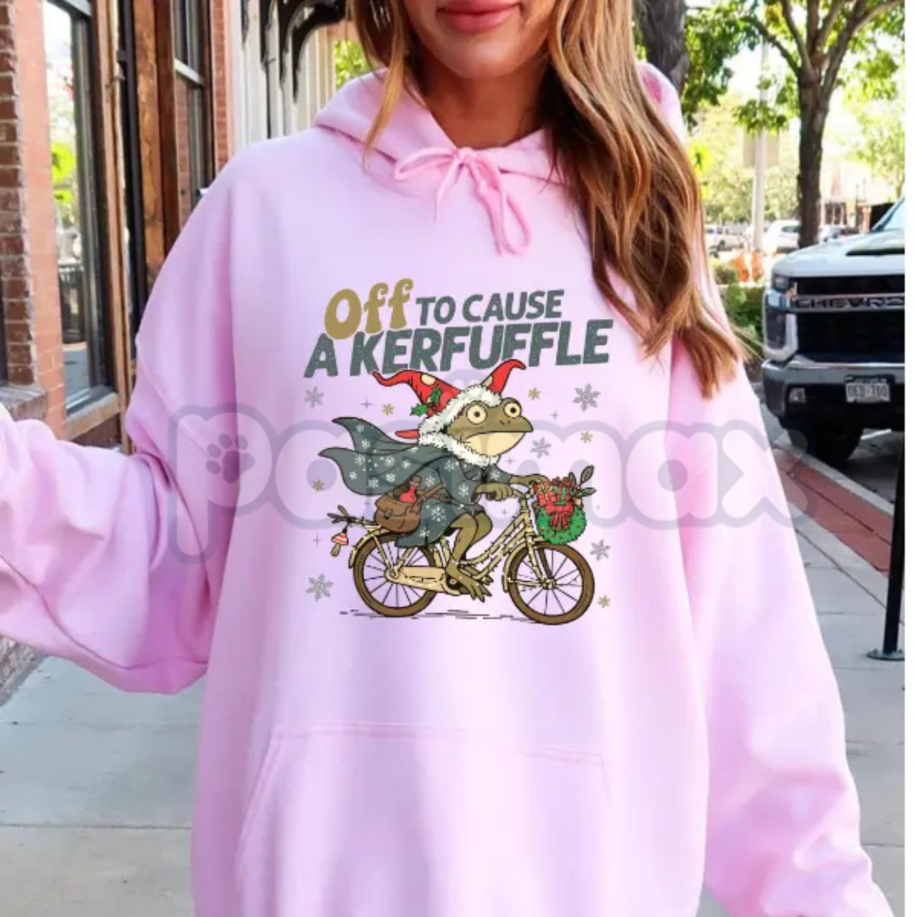 Pasimax Funny Frog "Kerfuffle" Christmas Hoodie – Holiday Mischief Slogan Pullover, Family Troublemaker Gift, Unisex — detail