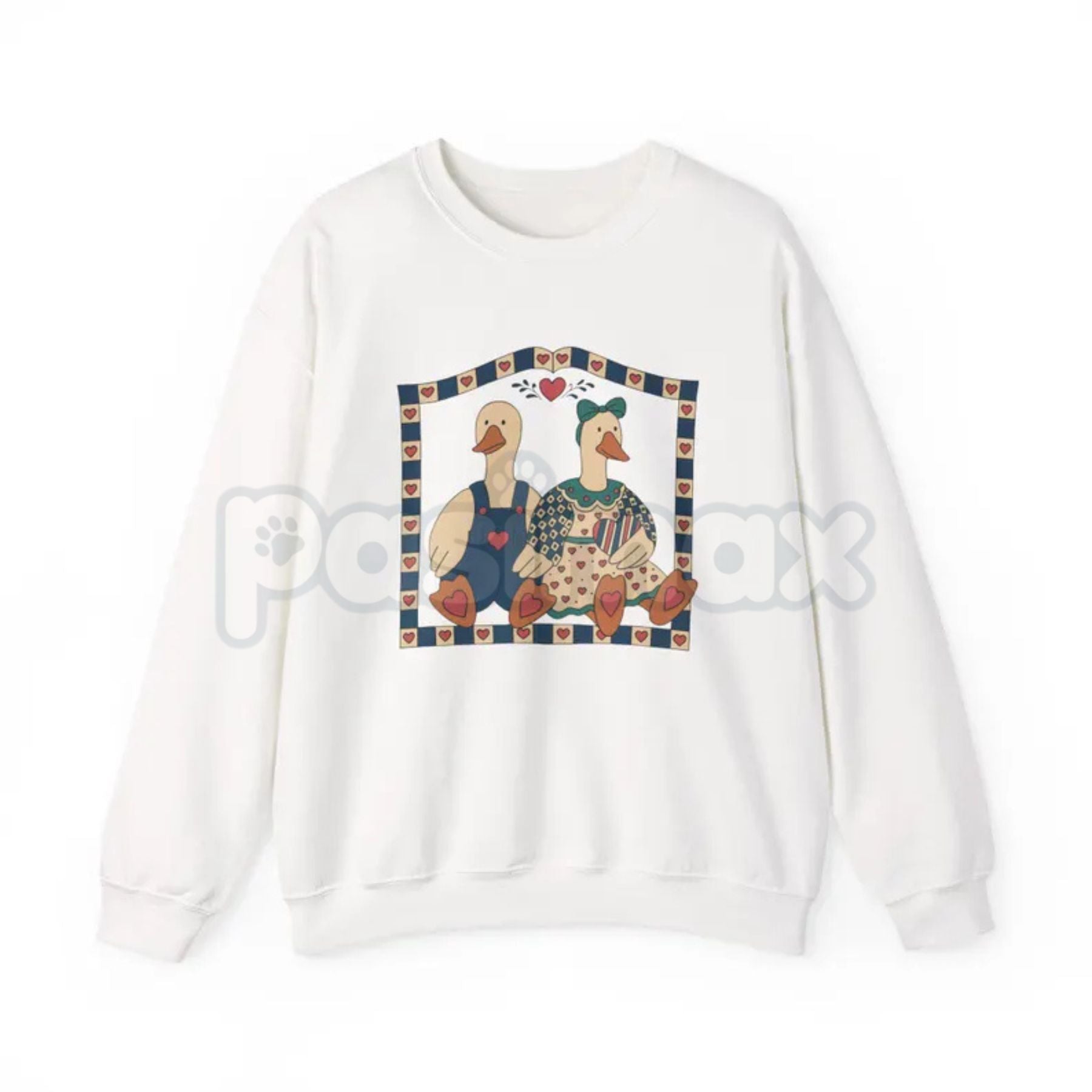 Pasimax Retro Geese Nature Sweatshirt | Heritage Wildlife Graphic Jumper | Vintage Bird Watcher Crewneck | Minimalist Cabin C