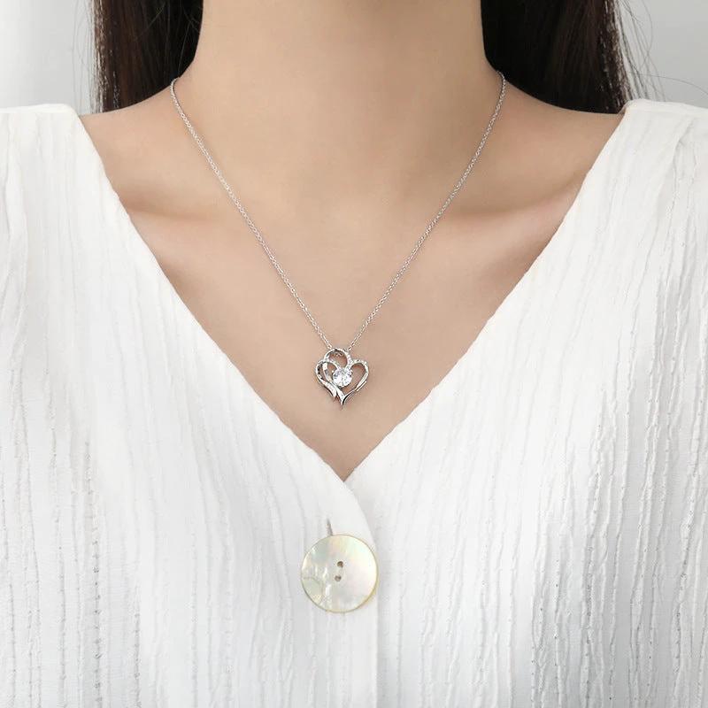Zircon Double Love Necklace with Rhinestones 💖 Sparkling heart-shaped design for timeless elegance!