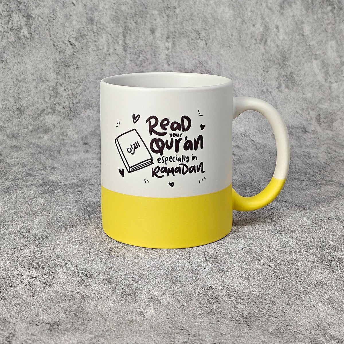 Mariam's Collection 3D Thermal Transfer Printing Pixel-Perfect Muslim Photo Mug Cup(MC01) — product on model