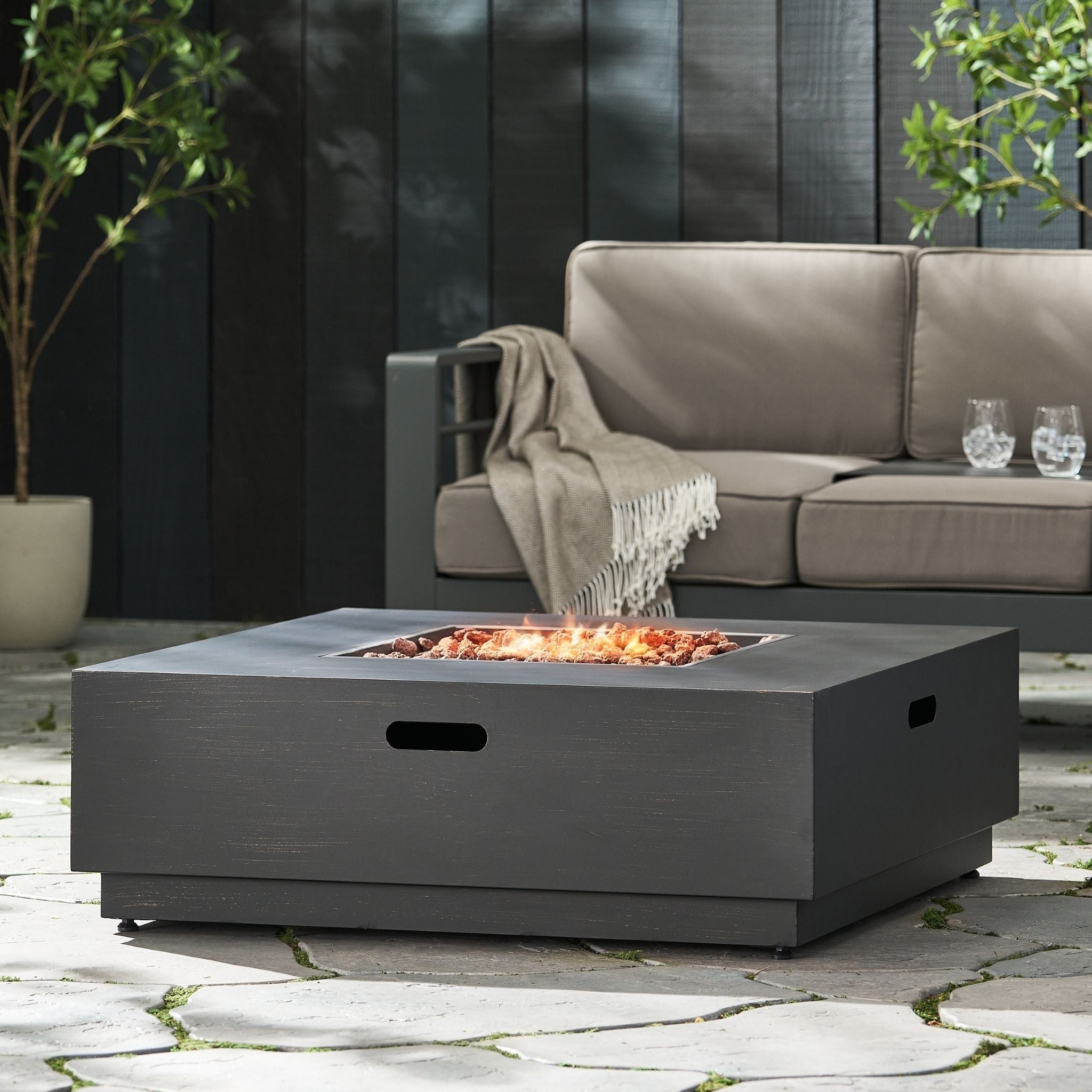 Alora 40-Inch 50K BTU Modern Outdoor Square Iron Backyard Patio Fire Pit (SAK31635) – SAKSBY WHOLESALE, view 3