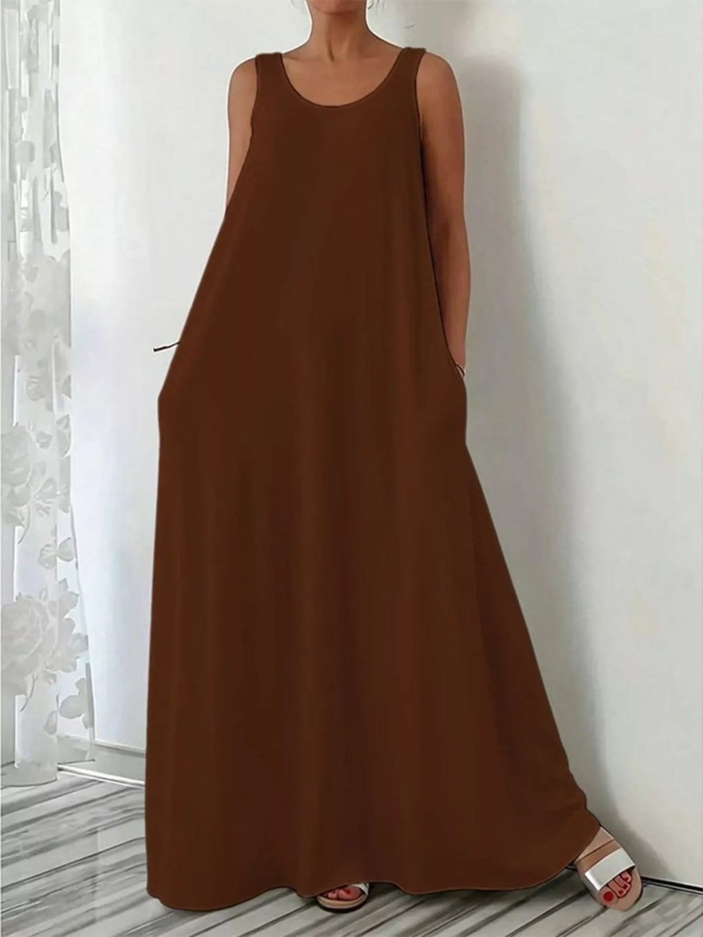 Sleeveless Maxi Dress with Pockets