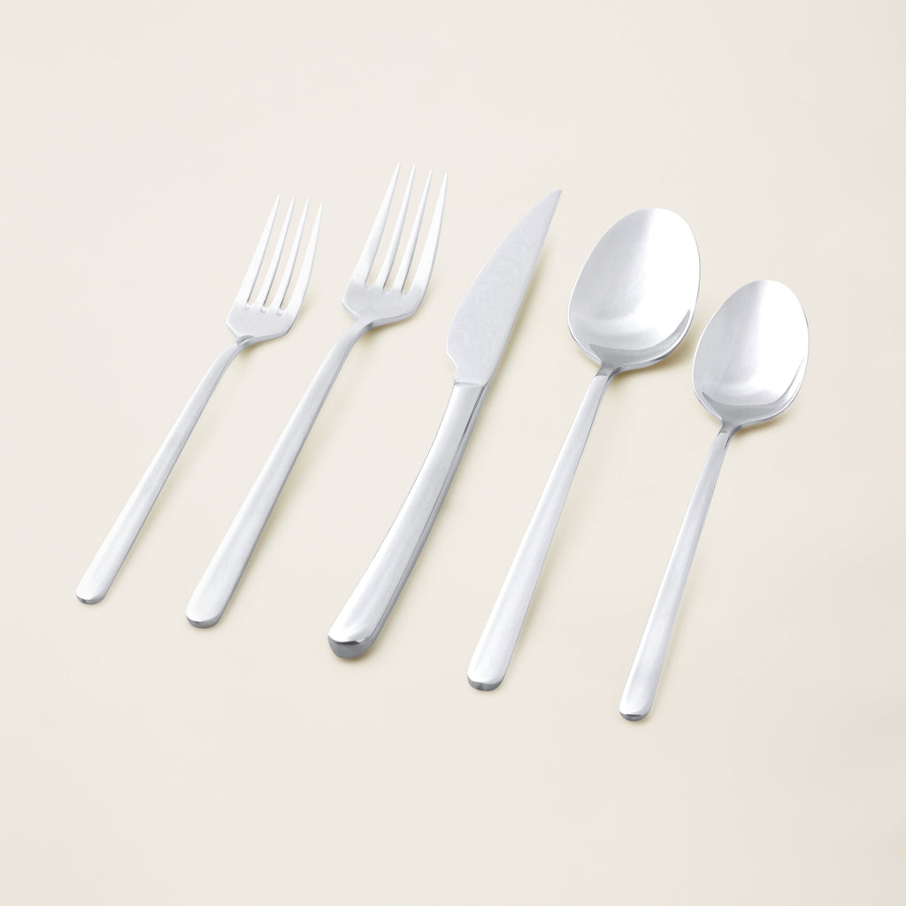 Italic Emilia Mirror 20-Piece Flatware Set — minimalist design context