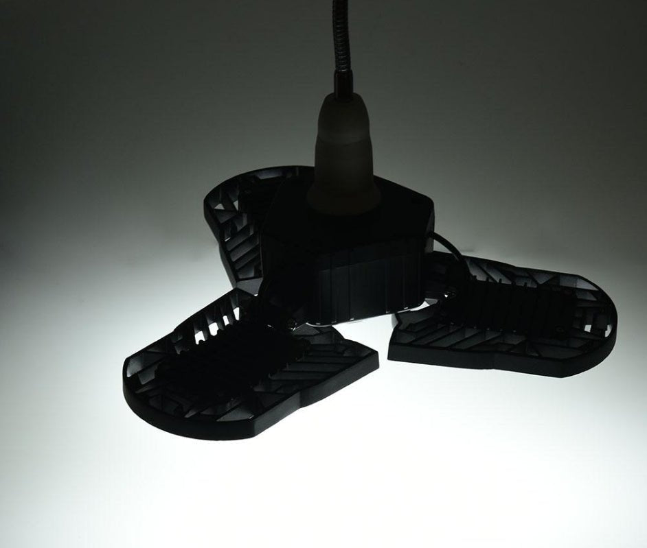 60W Super Bright Deformable LED Light for Gym Warehouse Garage 6000 Lumens
