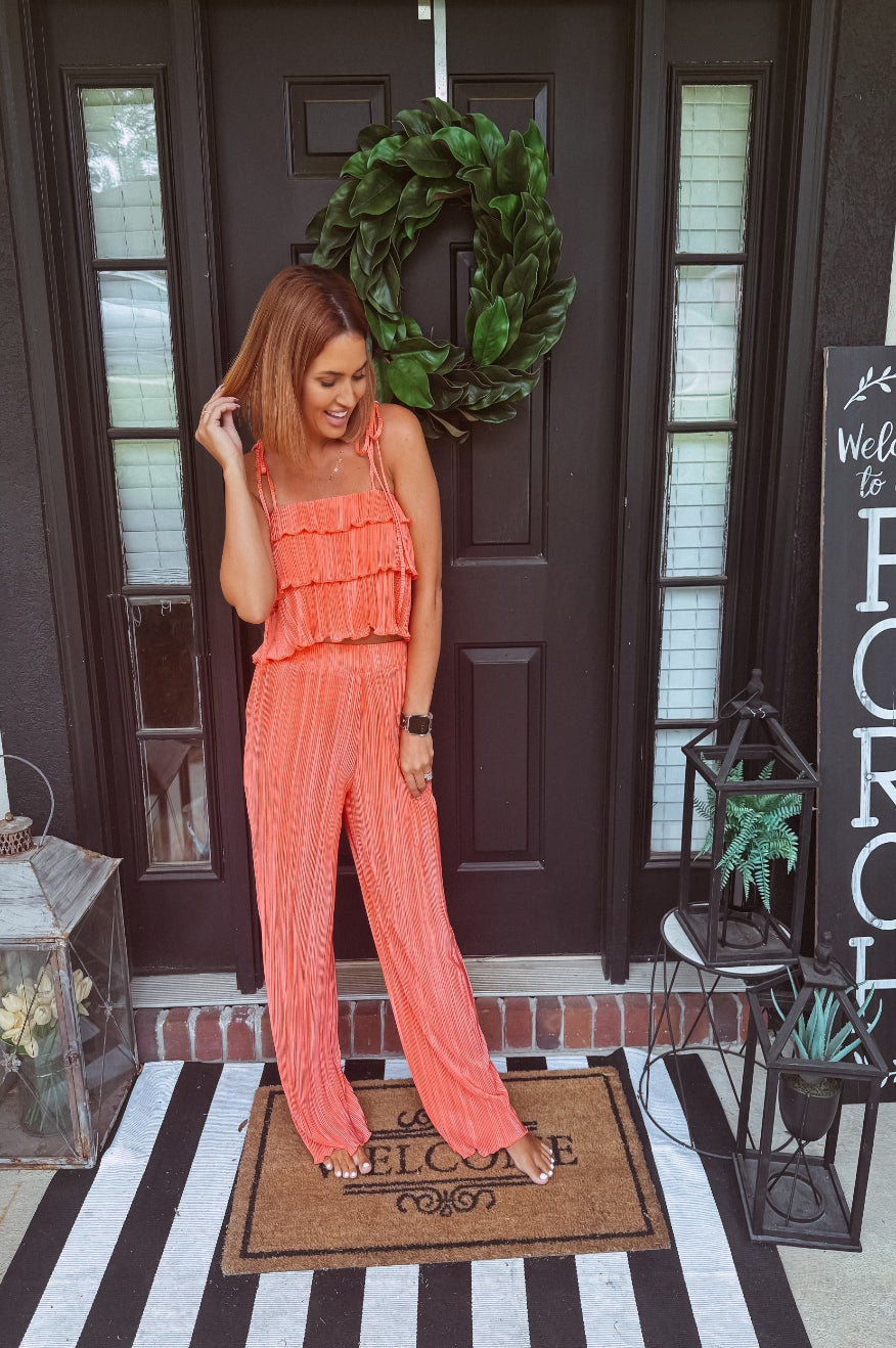 Pretty Little Patriot Pretty Little Patriot Coral Orange Ruffle Set — Orange detail
