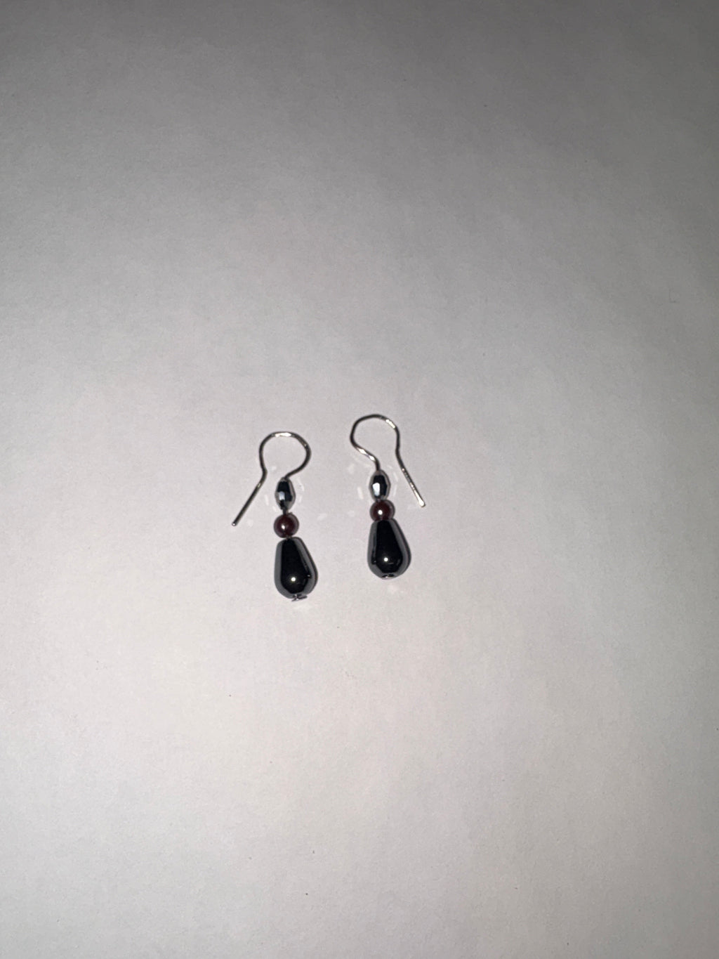 Just Neat Stuff Simple Hematite drops — back view