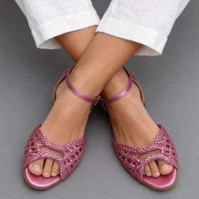 Women's Woven Flat Sandals | Retro Hollow Buckle Open-Toe Sandals in 6 Colors