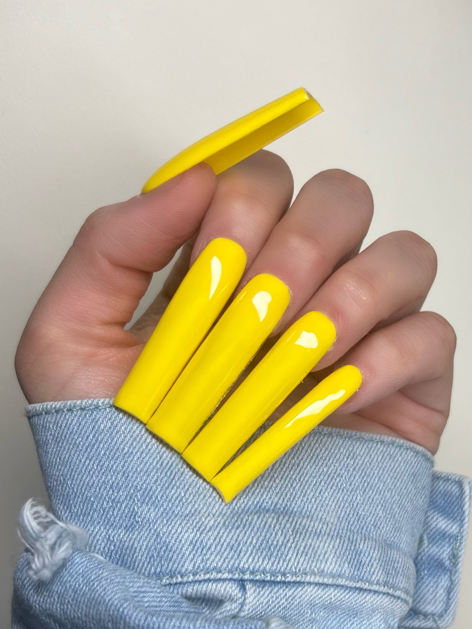 Hello Sunshine – 2Cute Nails