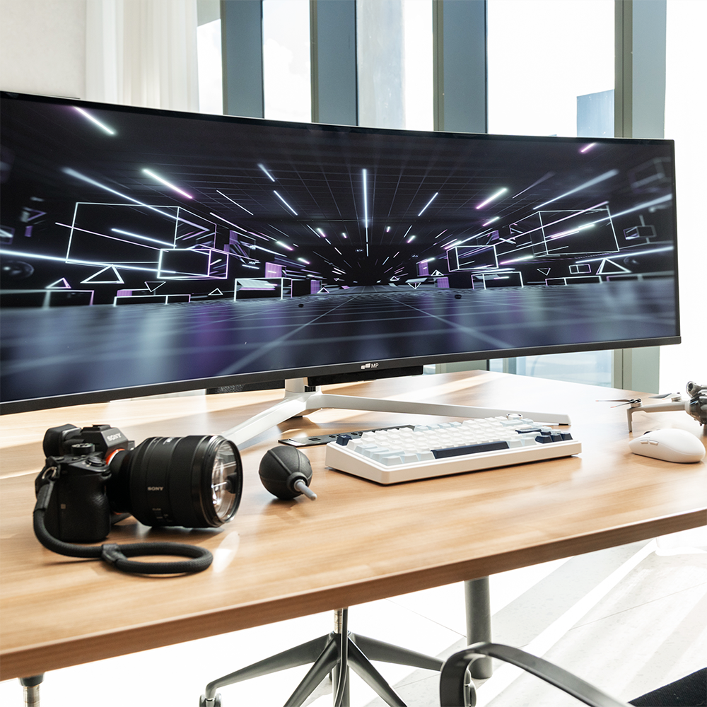 49" Curved Monitor (Refurbished)