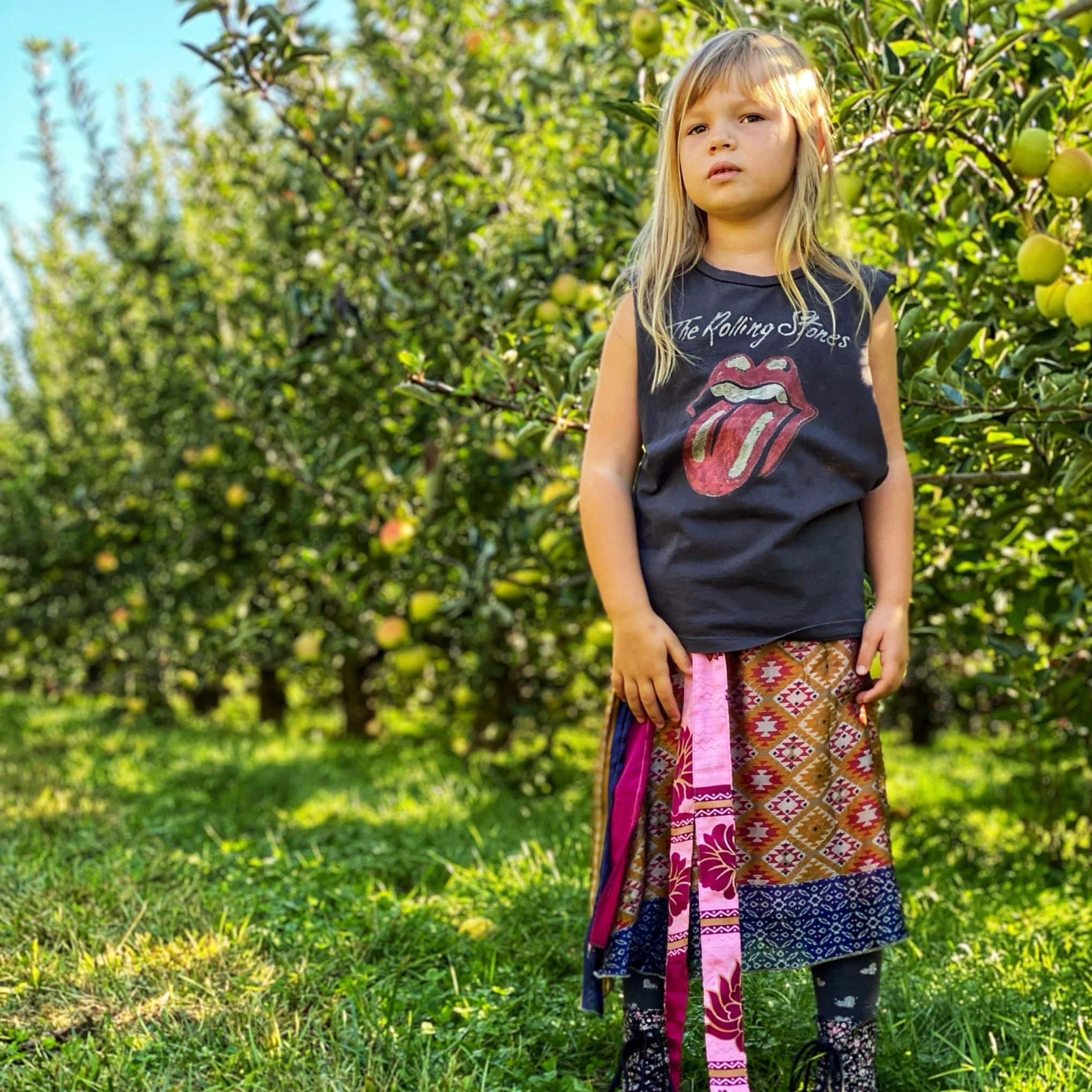 Darn Good Yarn Kids Skirt – Recycled Sari Magic — construction detail