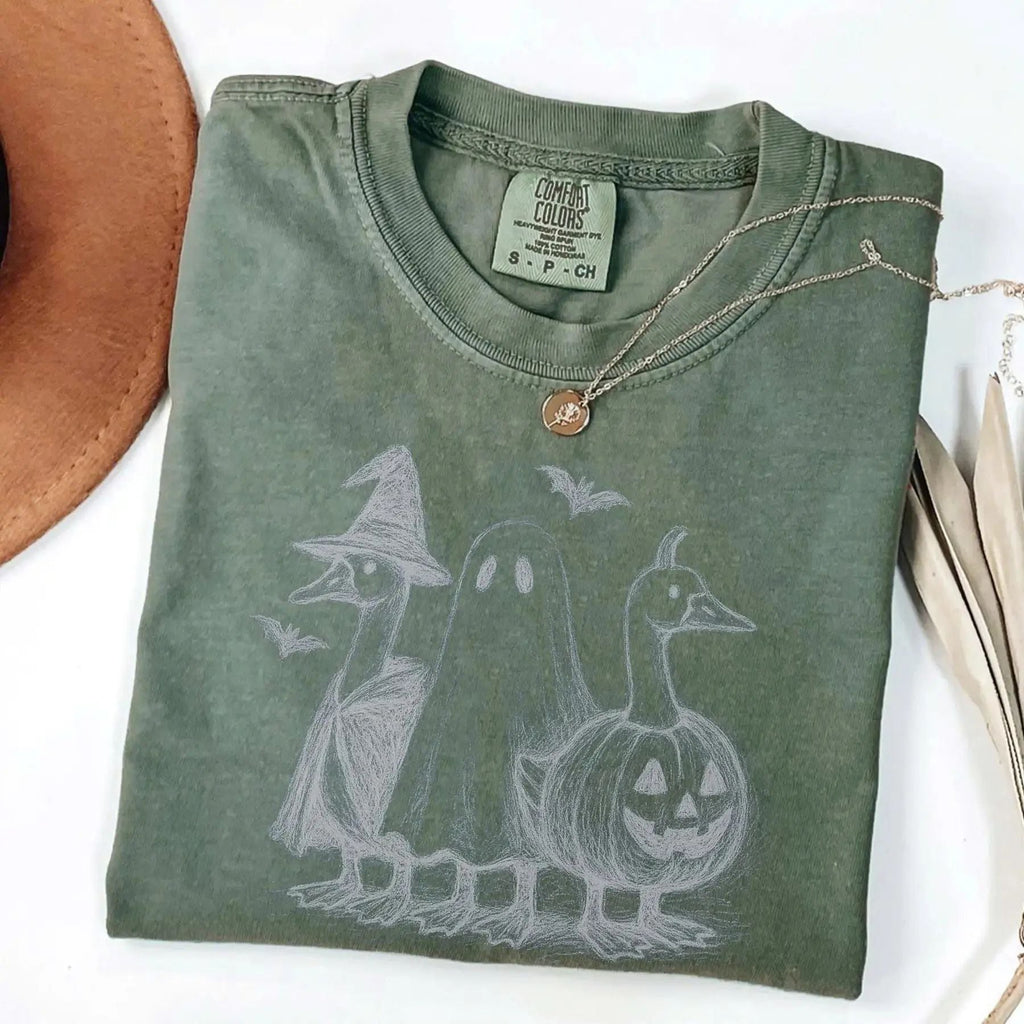 Pasimax Comfort Colors Goose Halloween Shirt — side view