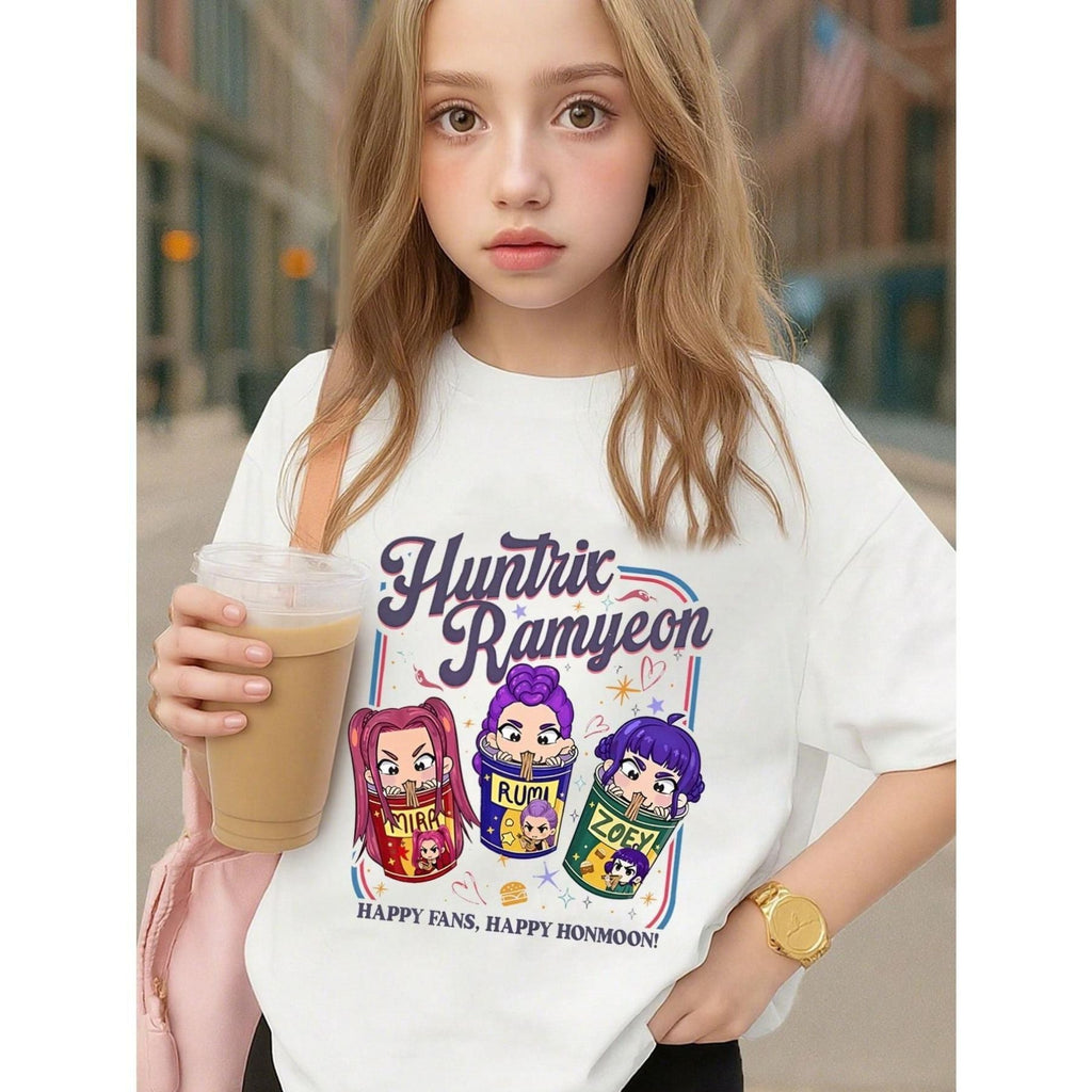 Pasimax Rumi, Zoey & Mira "HUNTR/X" T-Shirt — side view