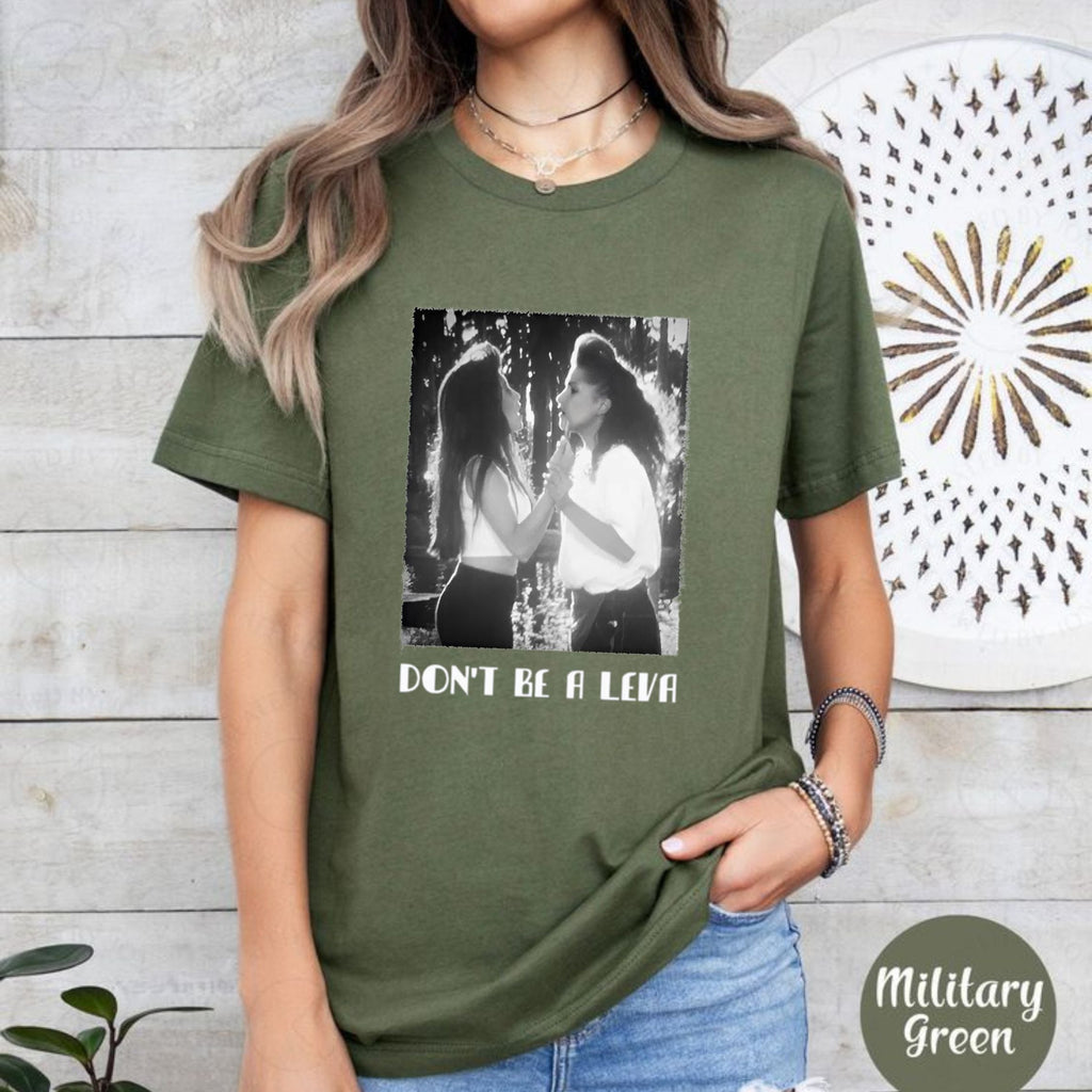 Pasimax Vintage Movie T-Shirt for Women — side view