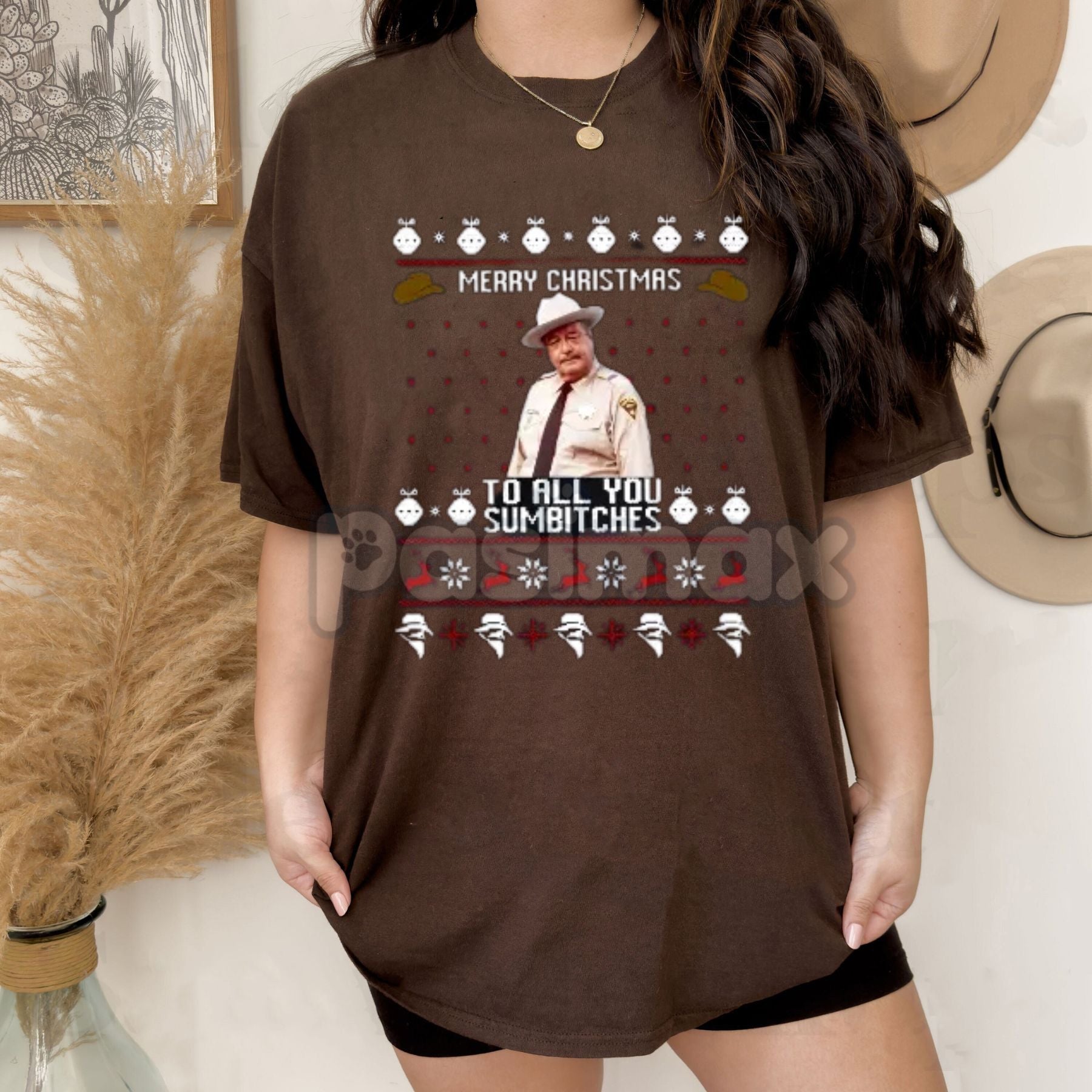 Pasimax Classic "Merry Christmas" T-Shirt - Festive Holiday Graphic Tee, Unisex Xmas Apparel, Cozy Winter Shirt — side view