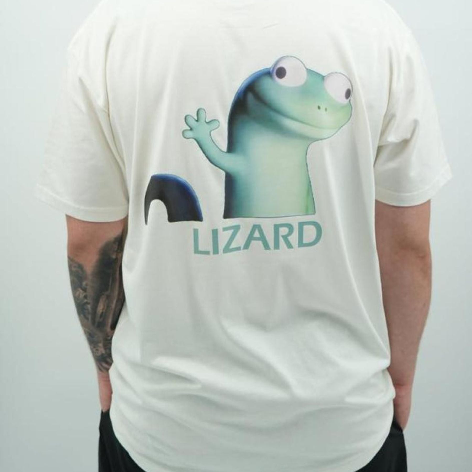 Pasimax Viral Lizard Meme T-Shirt — lifestyle context