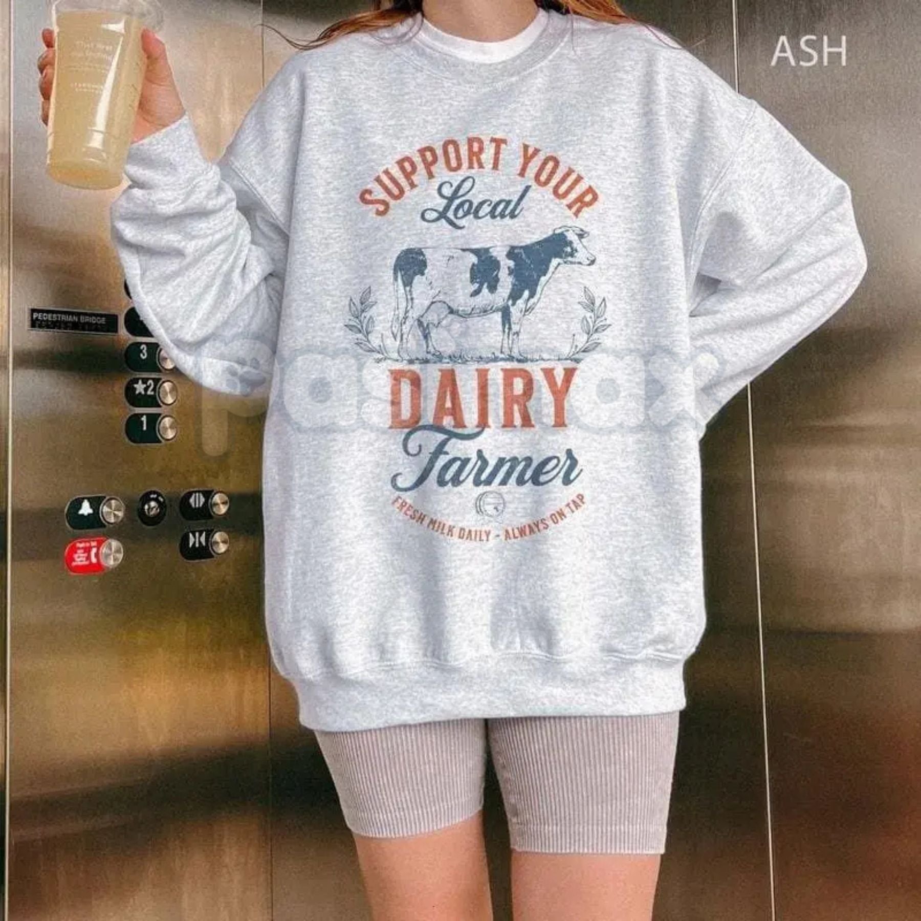 Pasimax Eat Local Breastfeeding Sweatshirt | Vintage Bistro Nursing Mom Crewneck | Aesthetic Motherhood Jumper | Luxury Nursi