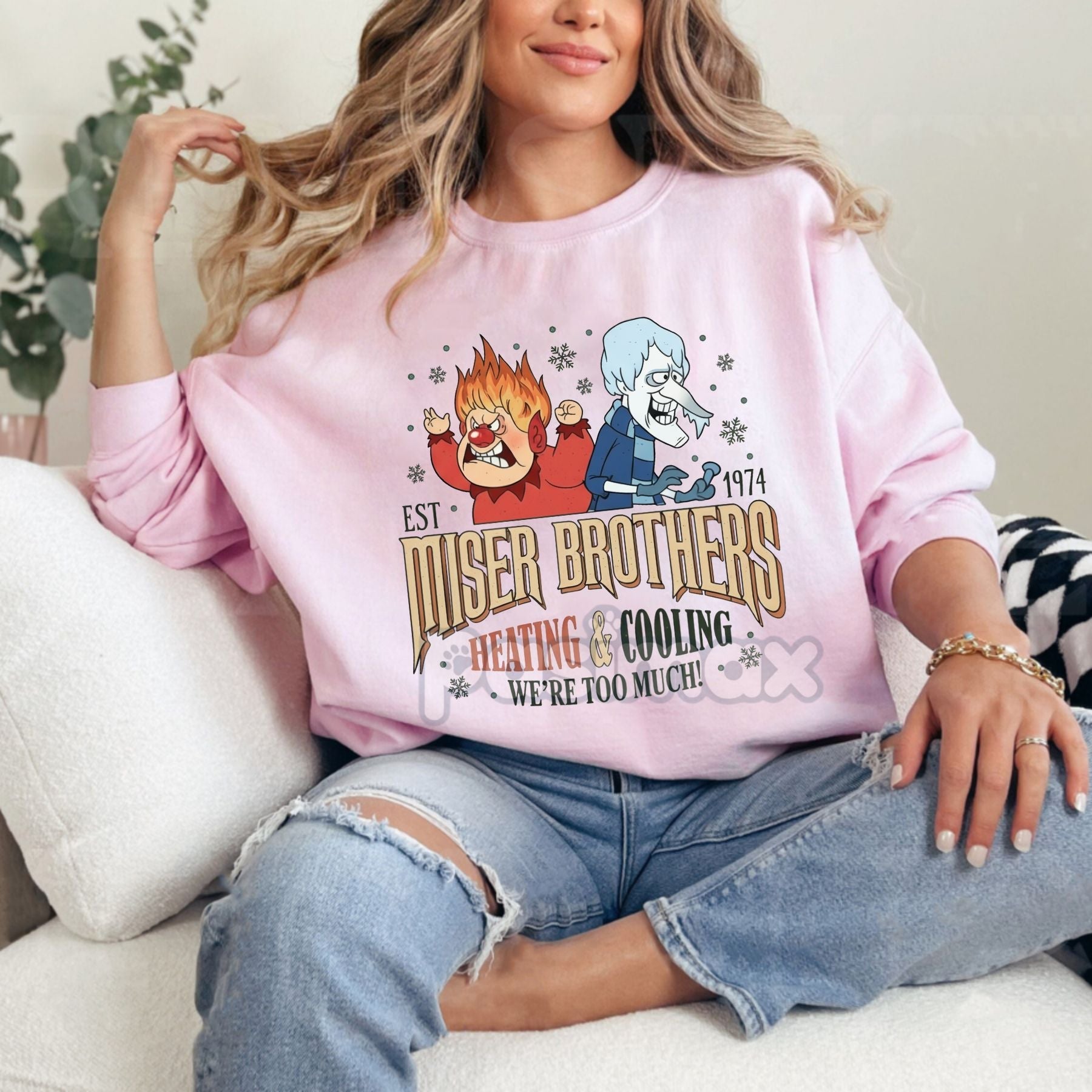 Pasimax Women's Cartoon Graphic Print Crewneck — side view