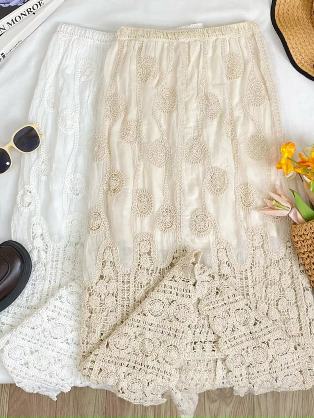 Lace Elastic Waist Midi Skirt