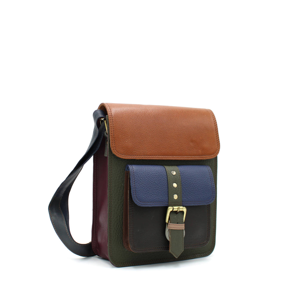 WONENA Soruka Isla · Unisex Leather Crossbody Bag — color detail