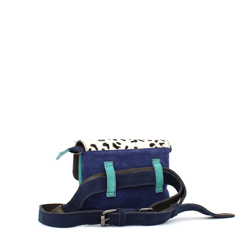 WONENA Soruka Juliette Print · Leather Belt Bag — WONENA branding close-up