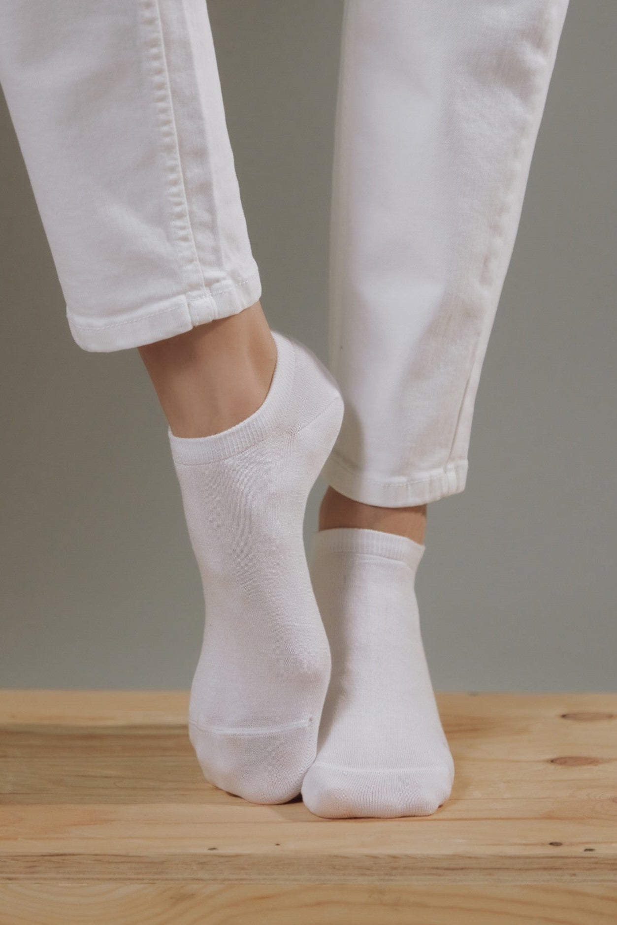 TheRanok.com Socks Conte Bamboo - Ultra Short — main product shot