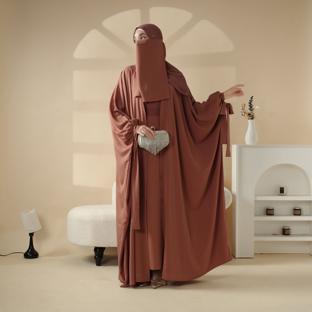 Mariam's Collection 5-Piece Set Farasha Abaya, Premium Farasha Textured Open Abaya (MOA095) — detail close-up