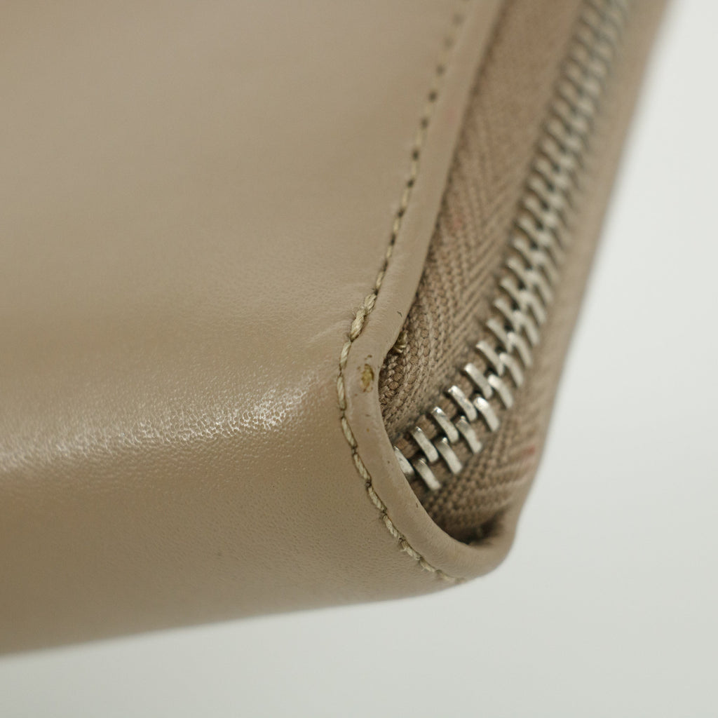 Bolt Boutique Fendi Grey Leather Zip Around Long Wallet #5189 — back view