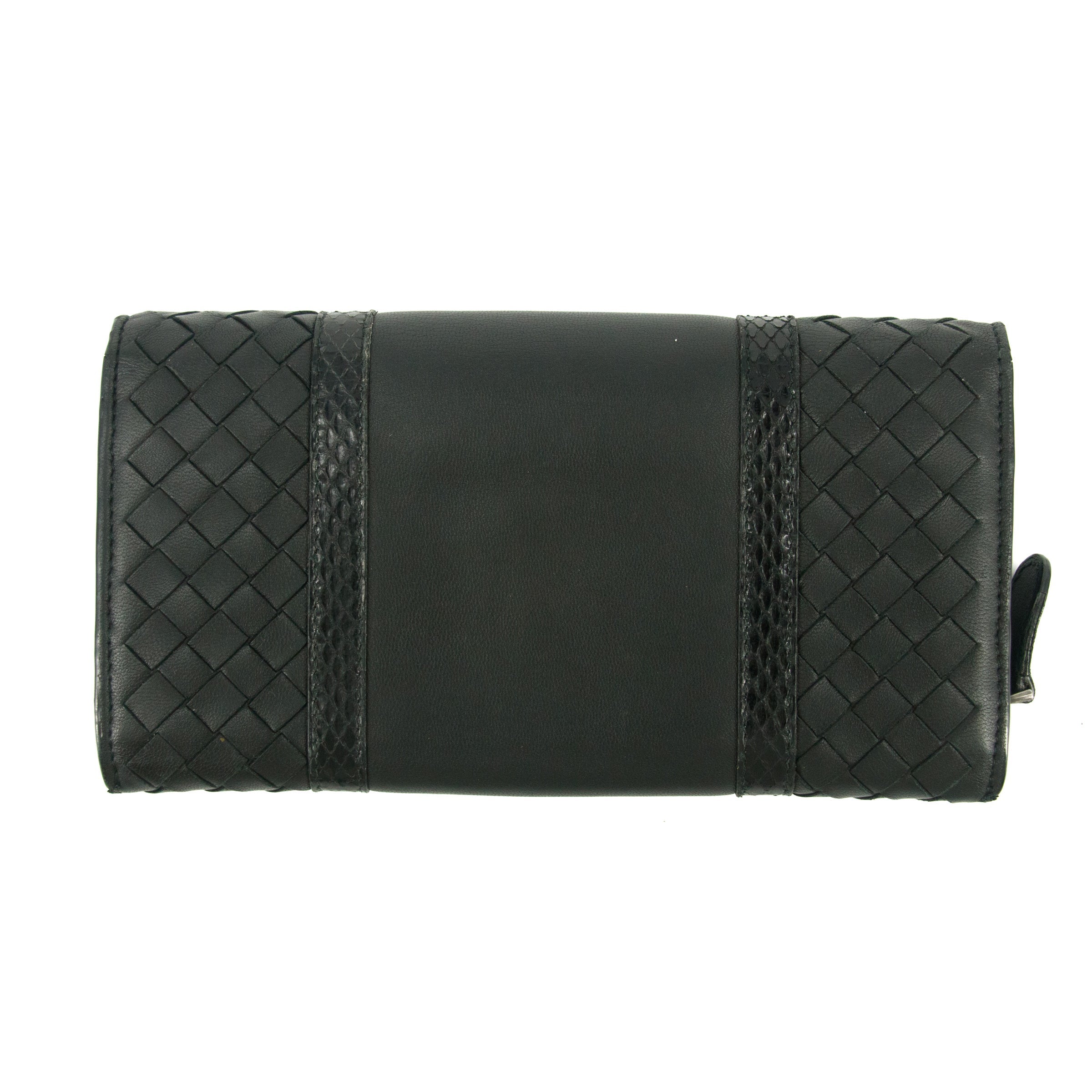 Bolt Boutique Bottega Veneta Intrecciato Black Bifold Long Wallet #5197 — detail close-up