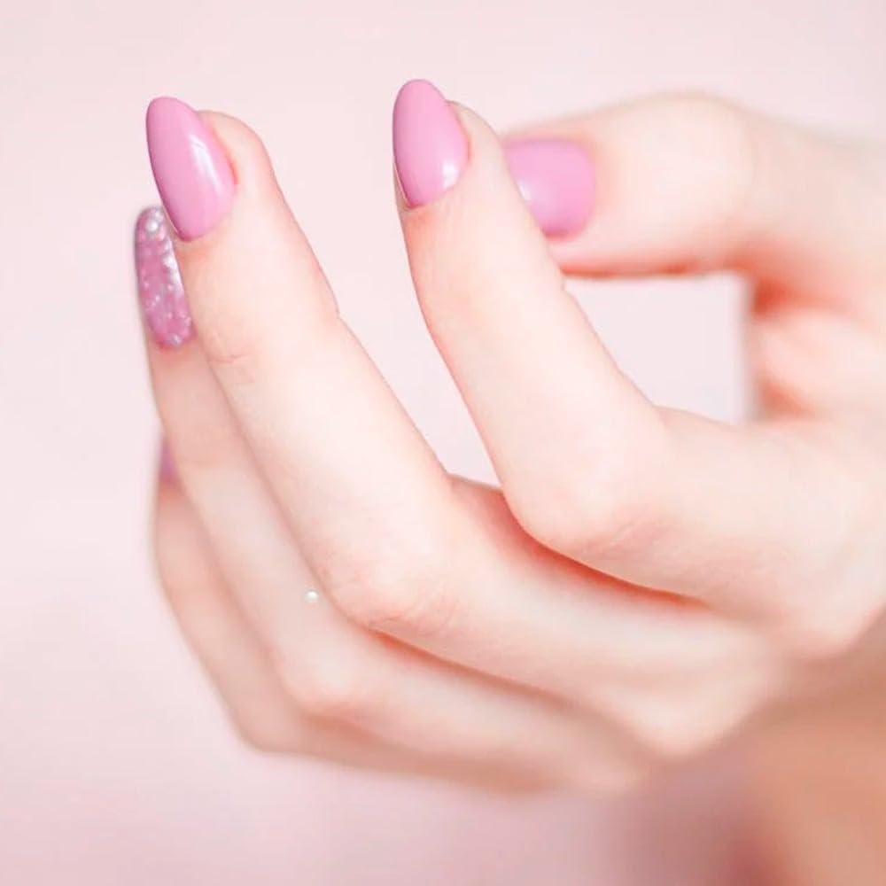 Mavala Nail Care Oil - Quick Dry Nail Polish & Moisturizing Cuticle Oil for Dry Nails - 10ml