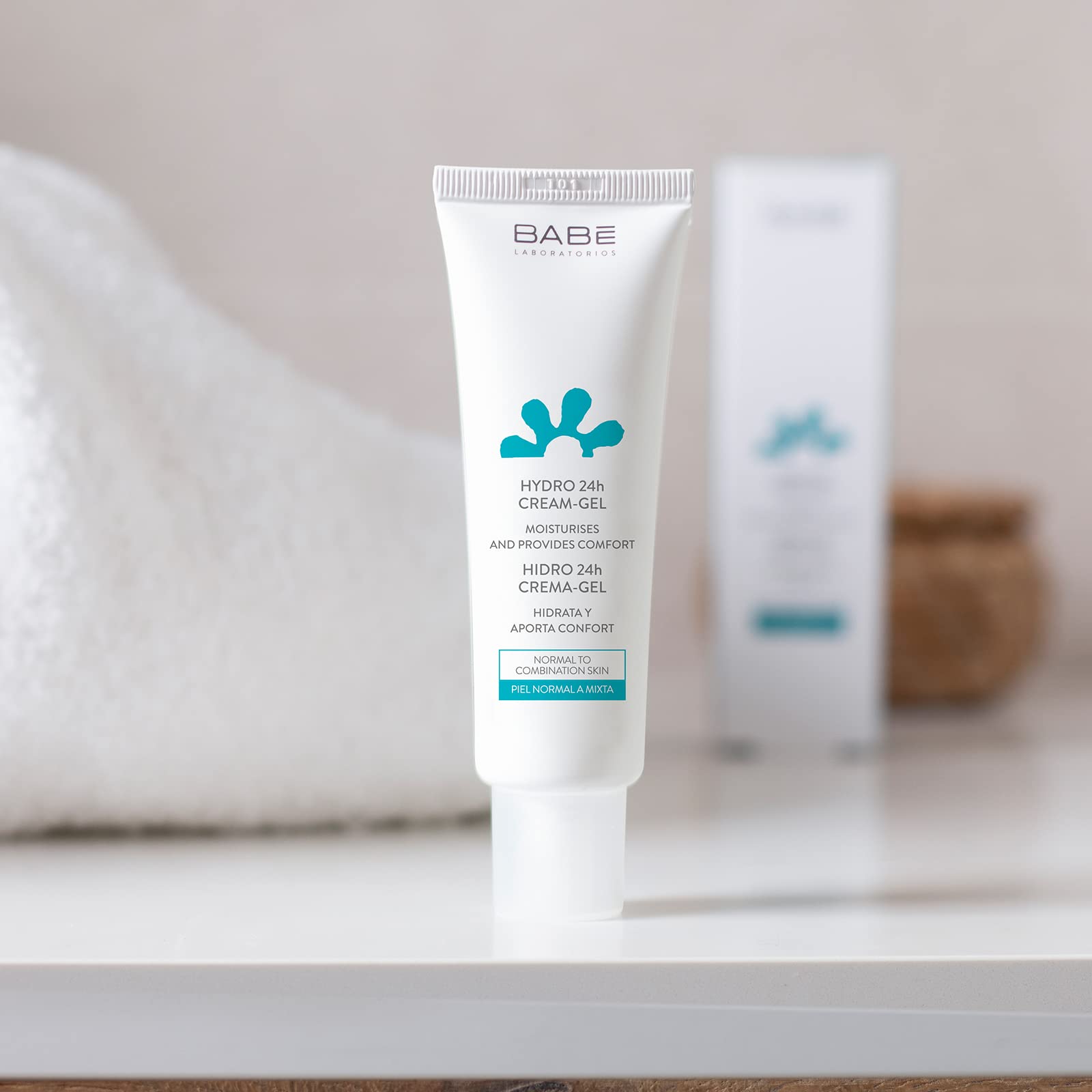 Babe Moisturizing Cream with Hyaluronic Acid & Niacinamide for Normal to Combination Skin - 1.69 fl oz