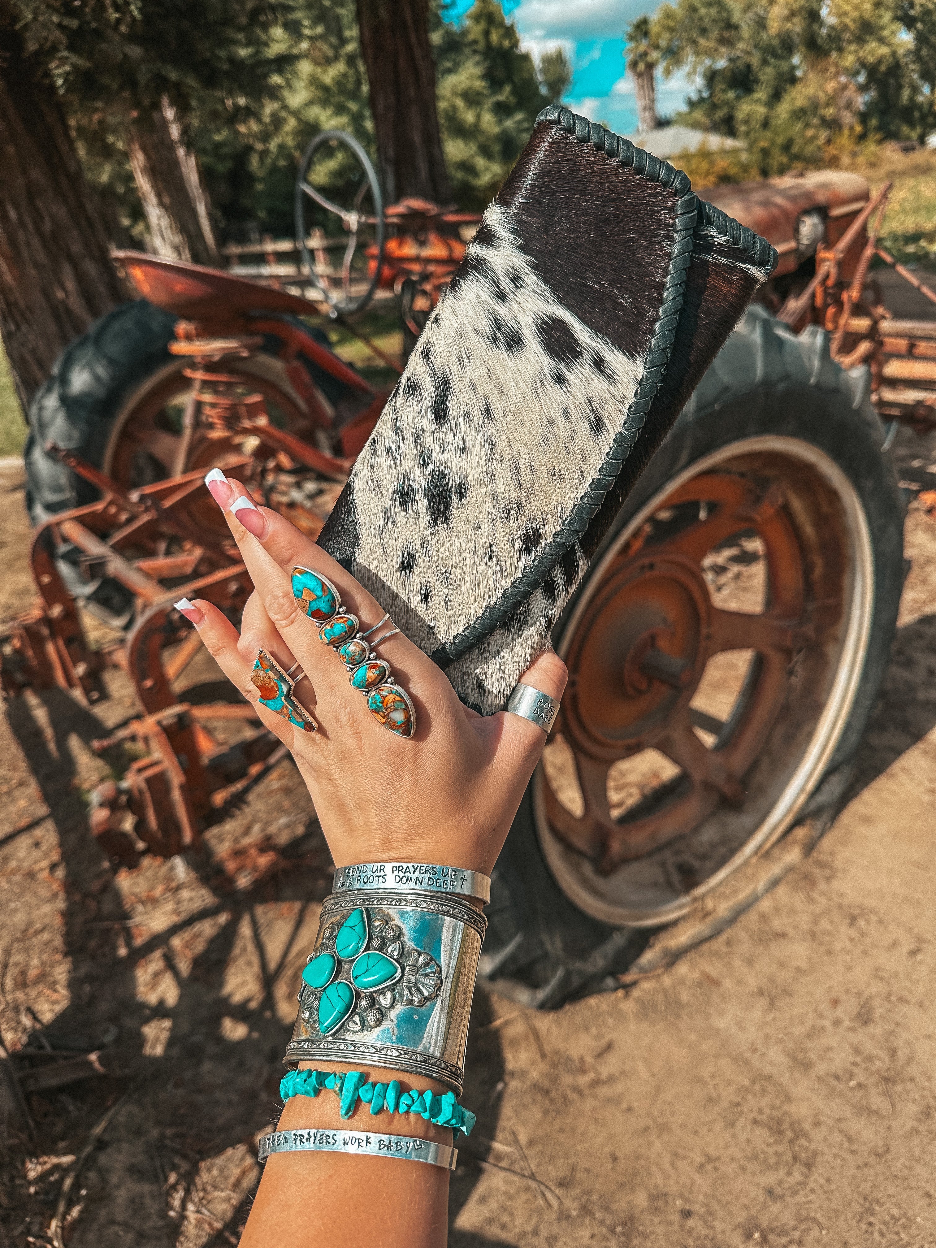Haute Southern Hyde The Elva (Black Leather) Wallet a Haute Southern Hyde by Beth Marie Exclusive — alternative angle