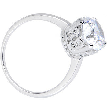 BodyCandy Clear Cubic Zirconia Pretty Princess Ring Sizes 6 to 8 — detail close-up