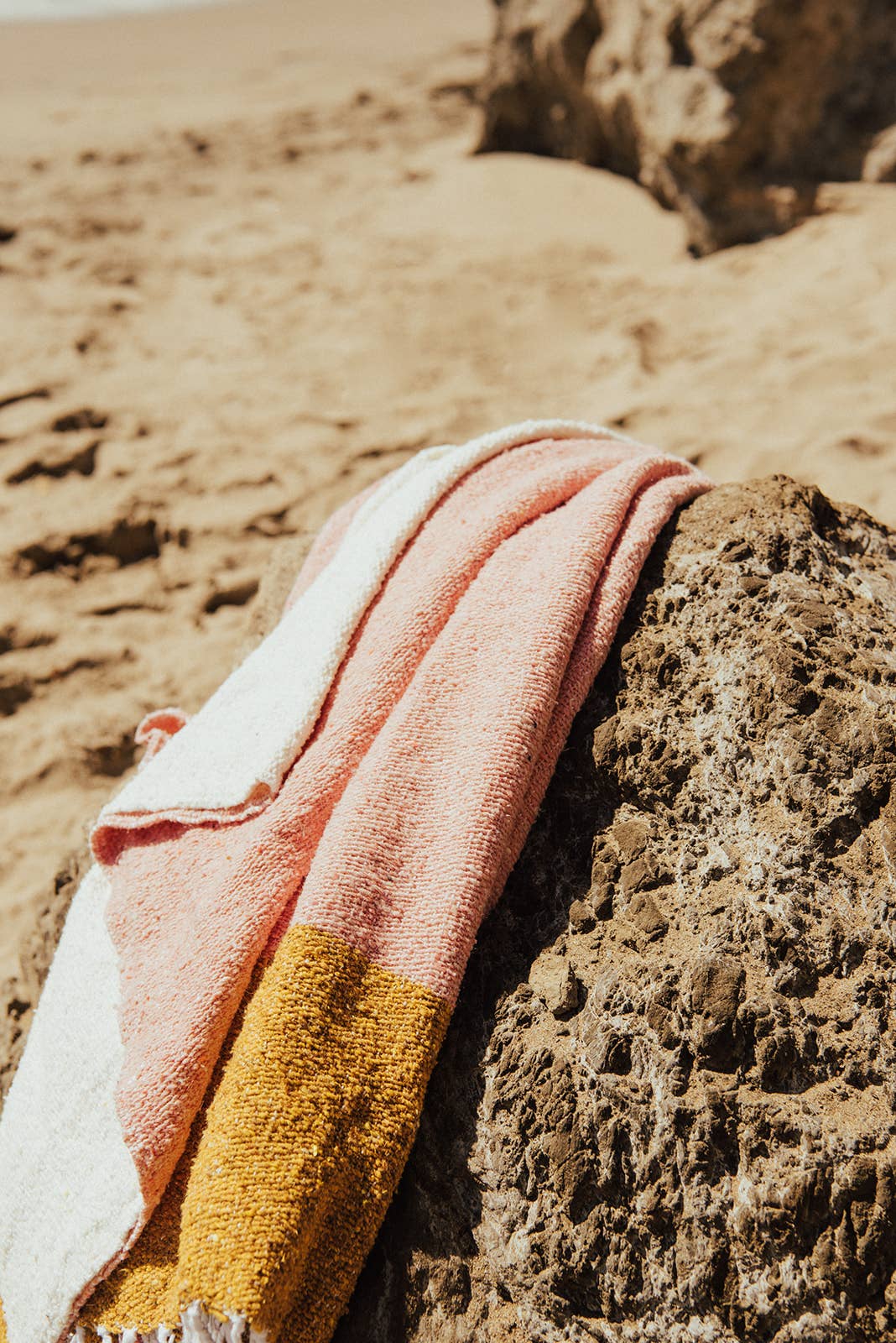WONENA Sundream Sunrise - Sustainable Recycled Throw Blanket — lifestyle worn / used context