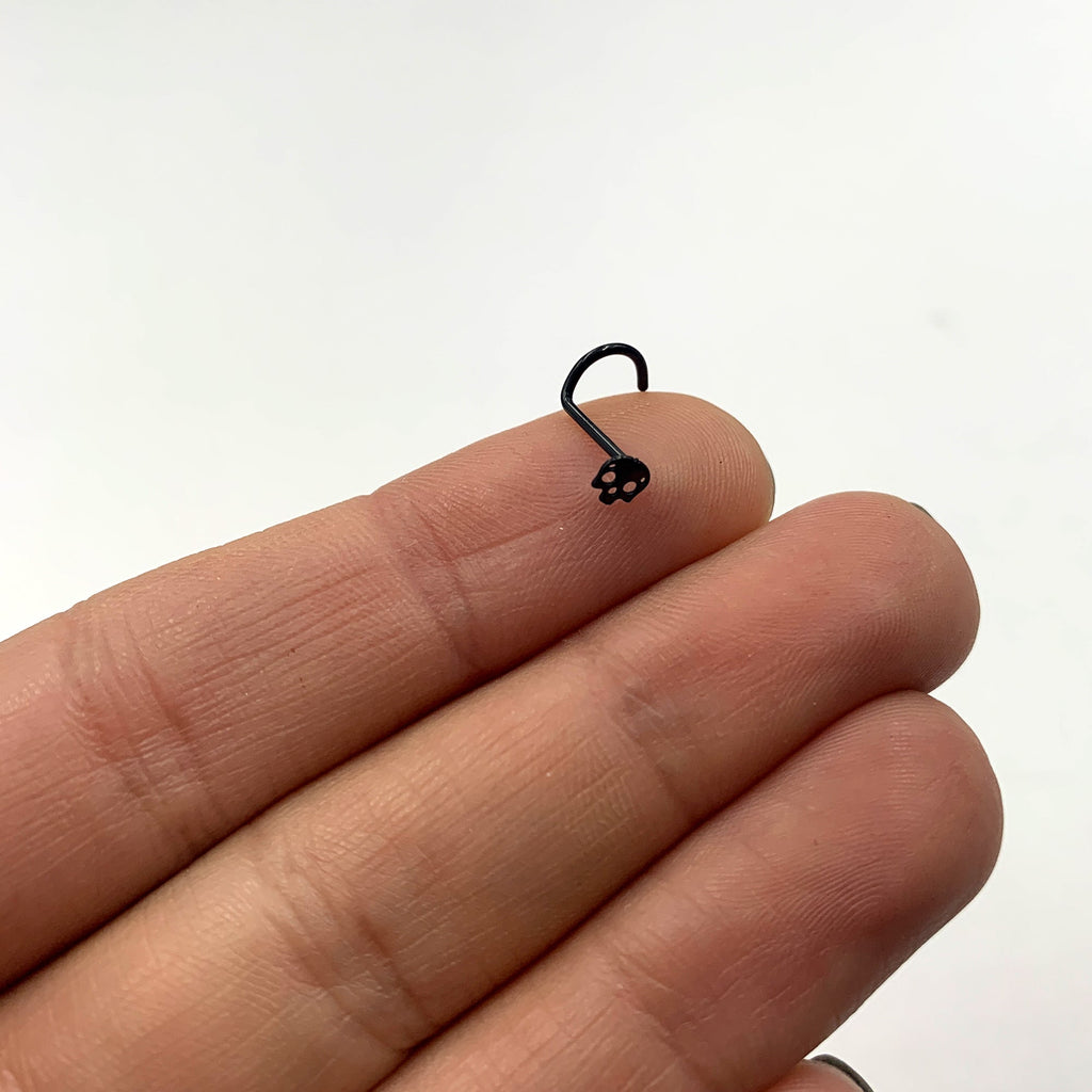 BodyCandy Black Anodized Titanium Skull Nose Ring — lifestyle context