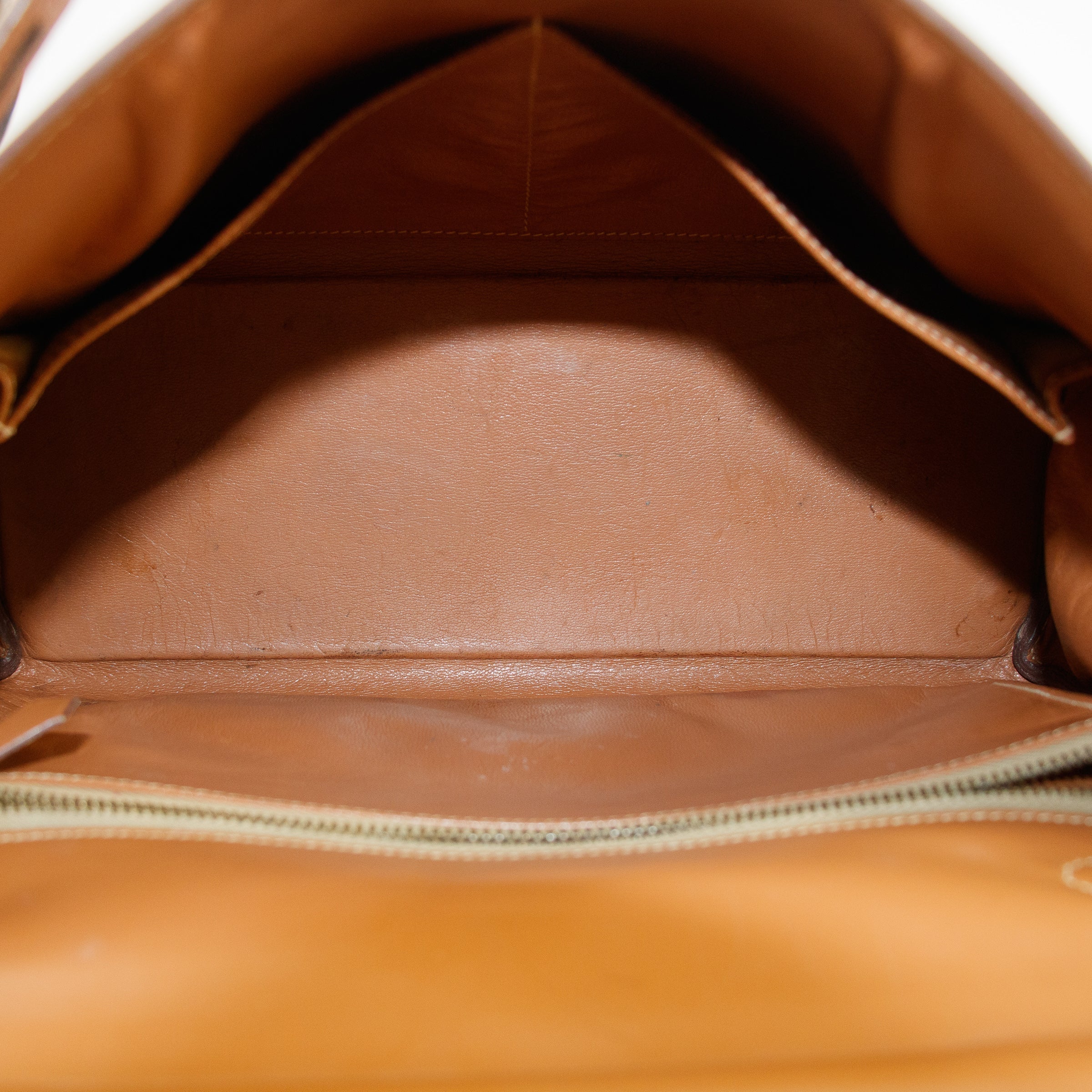 Bolt Boutique Hermes Kelly 32 Boxcalf Brown Handbag Year 1986 #5775 — in-use photo