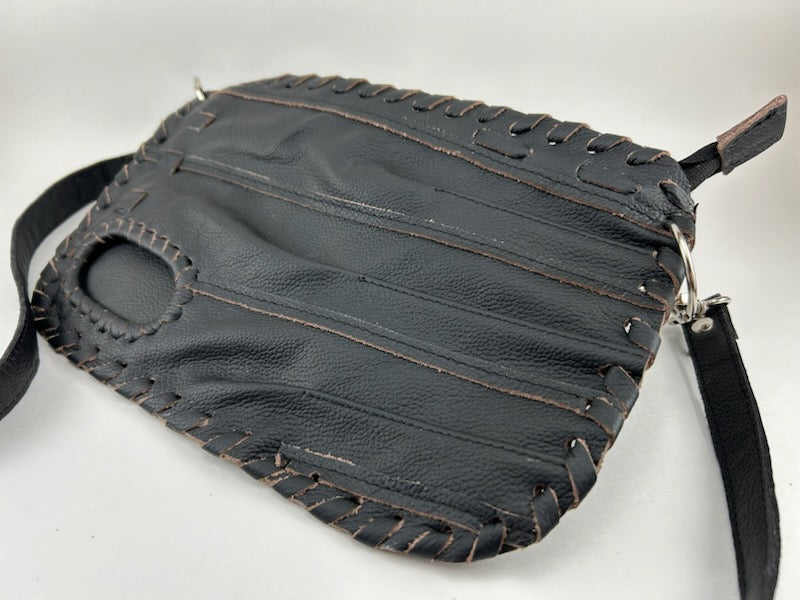 Whenitwasagame baseballglovewallets.com Black Finger Glove Purse - Blank No Patch — main product shot