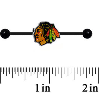 BodyCandy Licensed NHL Black Chicago Blackhawks Logo Industrial Barbell 38mm — detail close-up