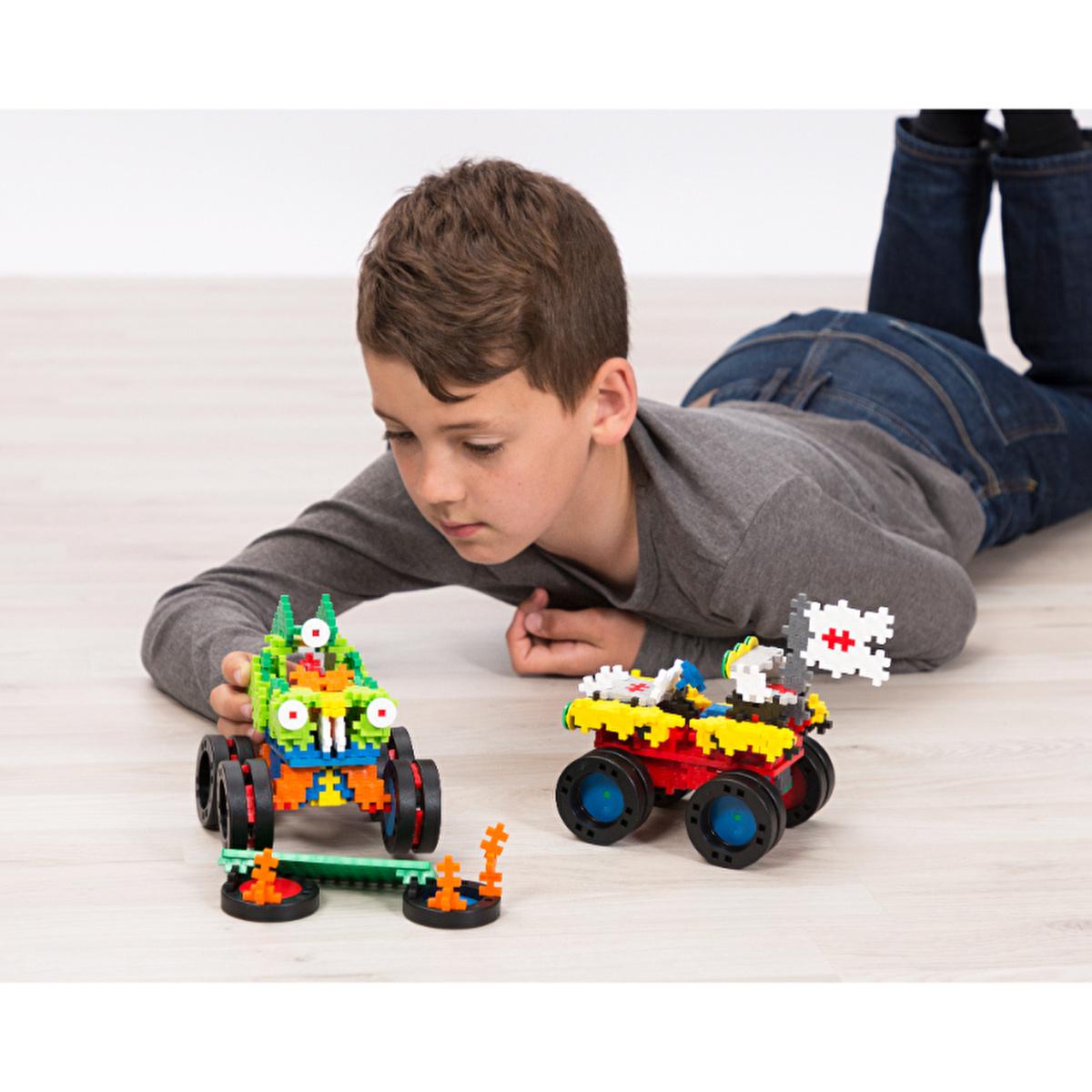 Plus Plus Go Monster Trucks 600 Piece Construction Toy Set - Enhances Creativity & Fine Motor Skills for Kids