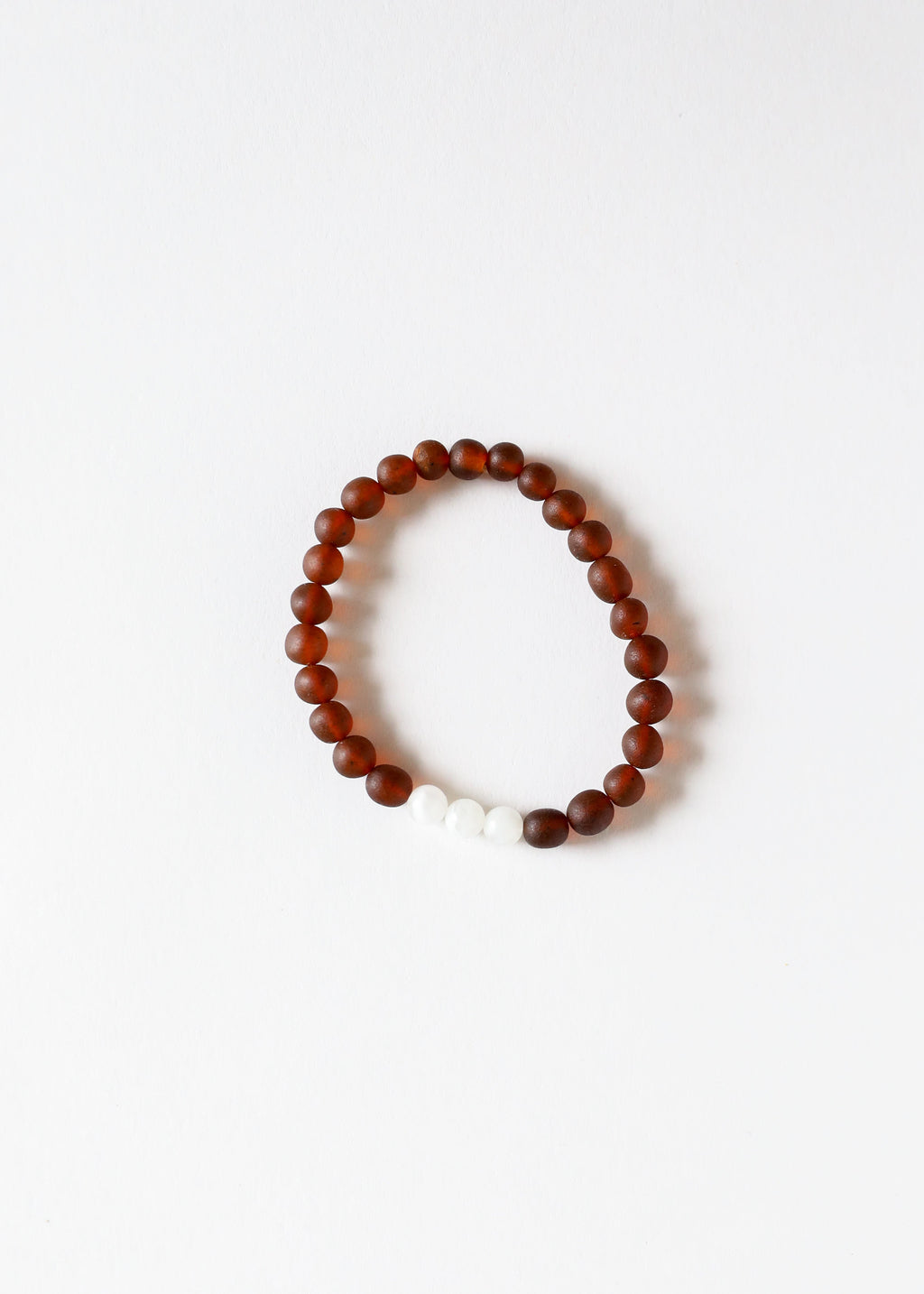 CanyonLeaf Raw Cognac Baltic Amber + Moonstone || Adult Bracelet — Cognac detail