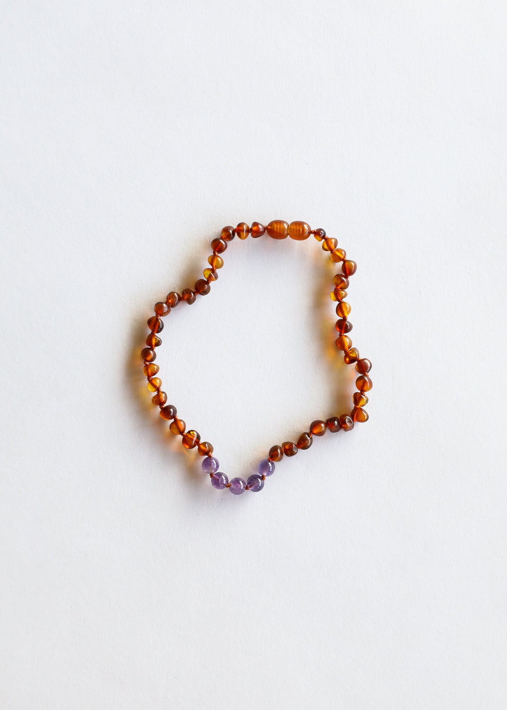 CanyonLeaf Polished Cognac Baltic Amber + Amethyst || Necklace — Cognac detail