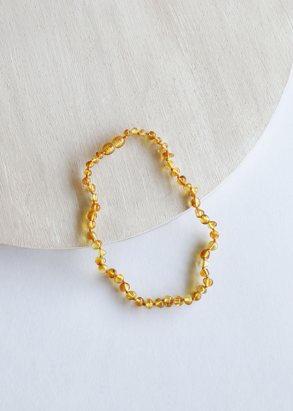 CanyonLeaf Polished Honey Baltic Amber || Necklace — construction detail