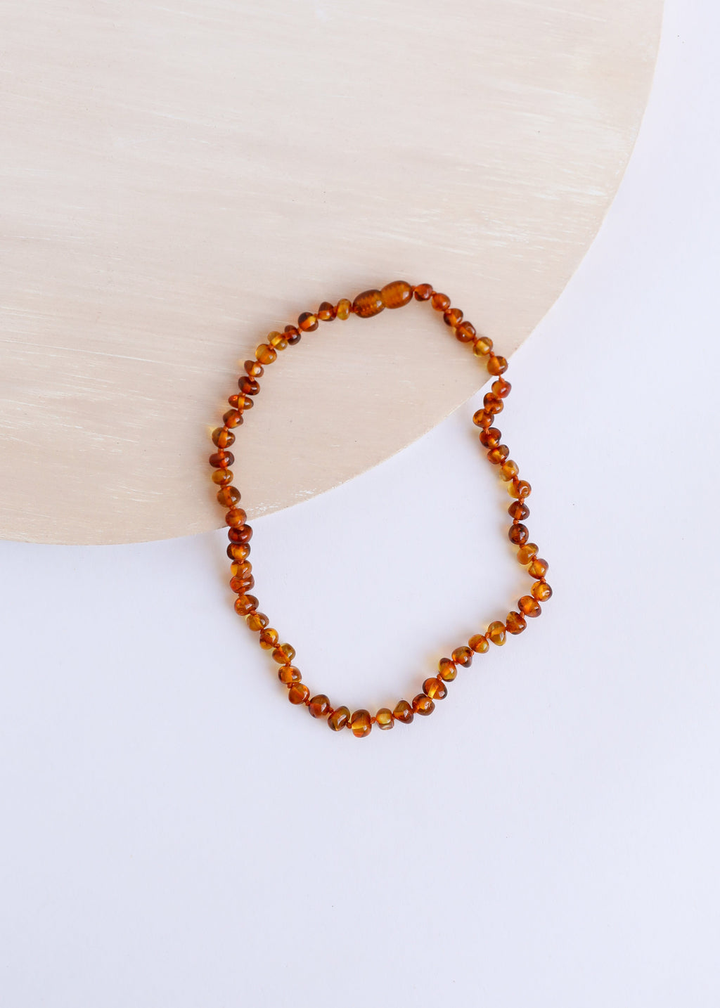 CanyonLeaf Polished Cognac Baltic Amber || Necklace — main product shot